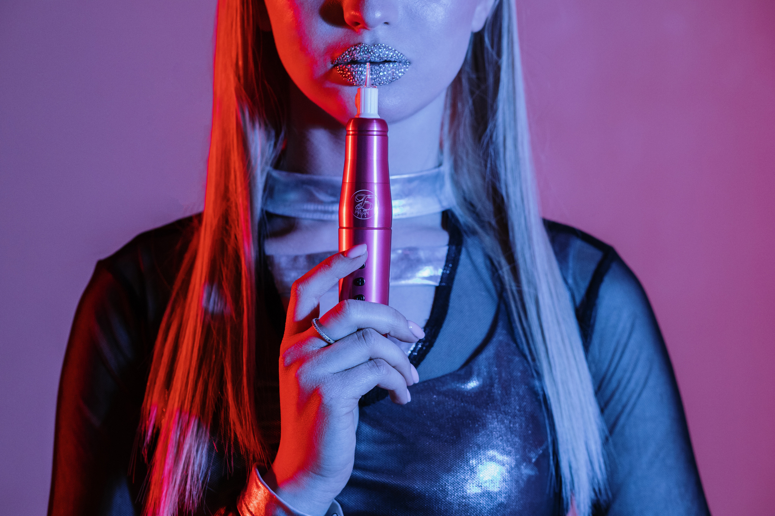 Зйомка майстра перманентного татуажу. Весільний фотограф у Львові Мирон Роксоляна