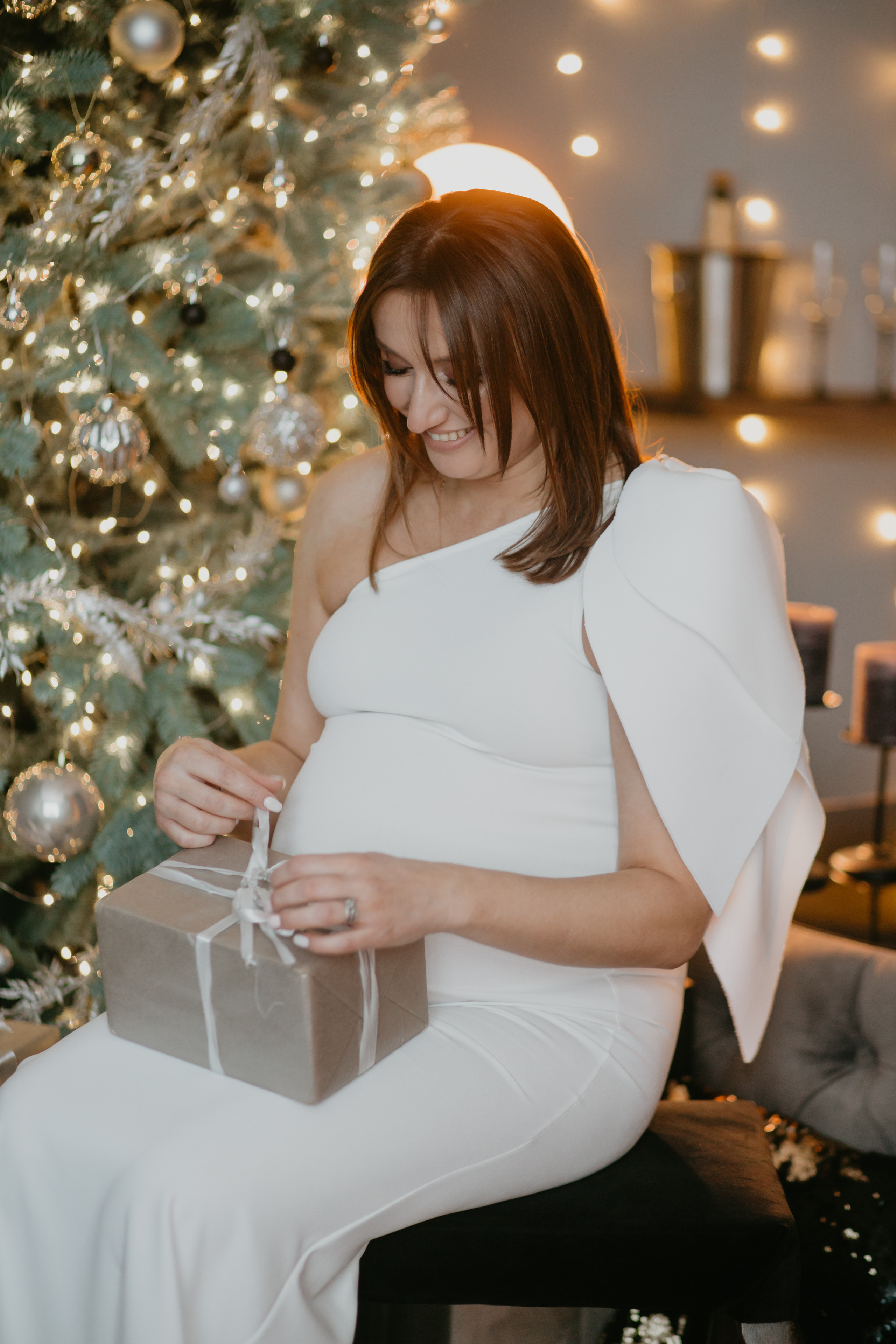 Новорічна зйомка вагітності. Весільний фотограф у Львові Мирон Роксоляна