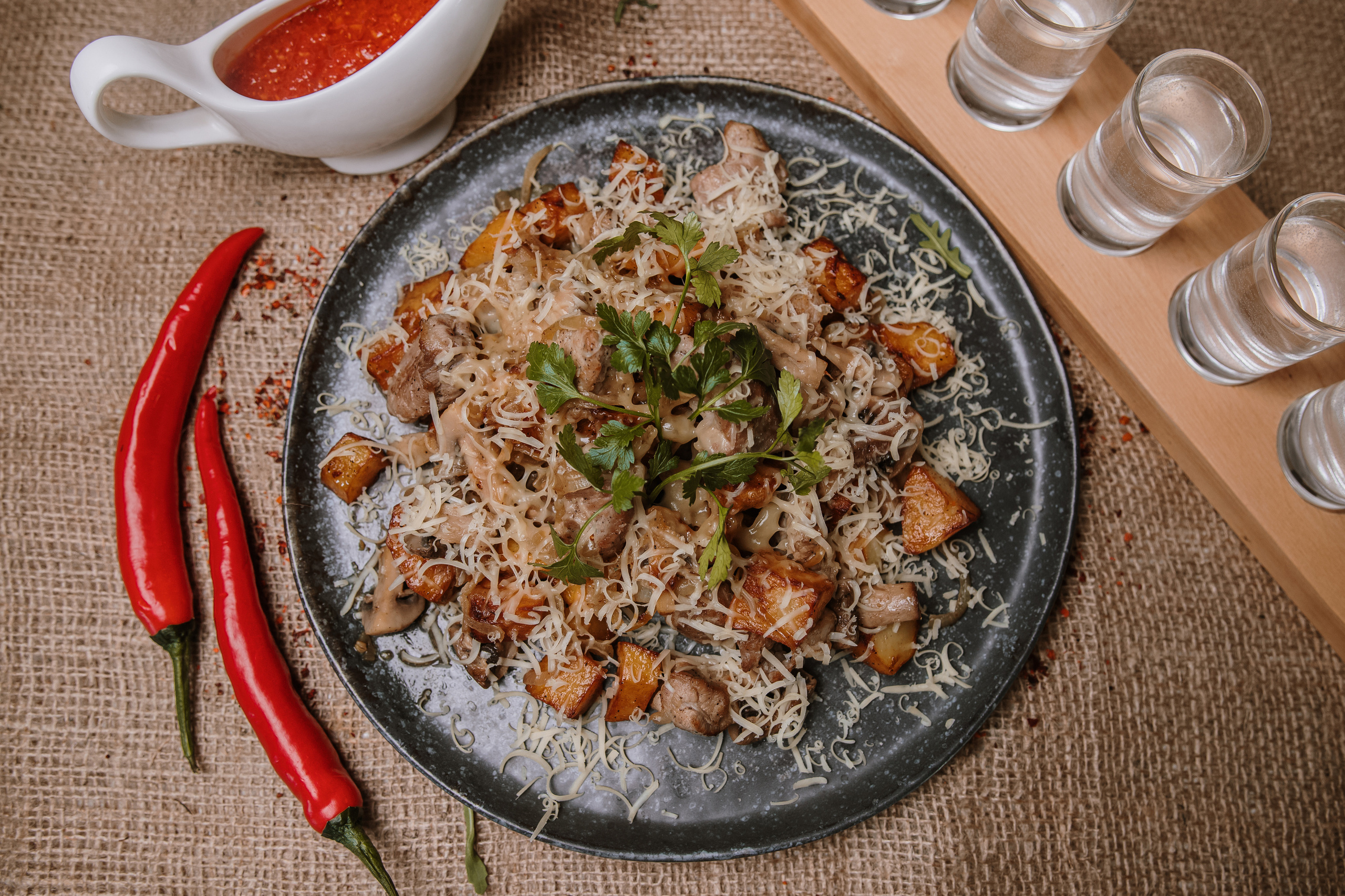 Зйомка для меню ресторану. Весільний фотограф у Львові Мирон Роксоляна