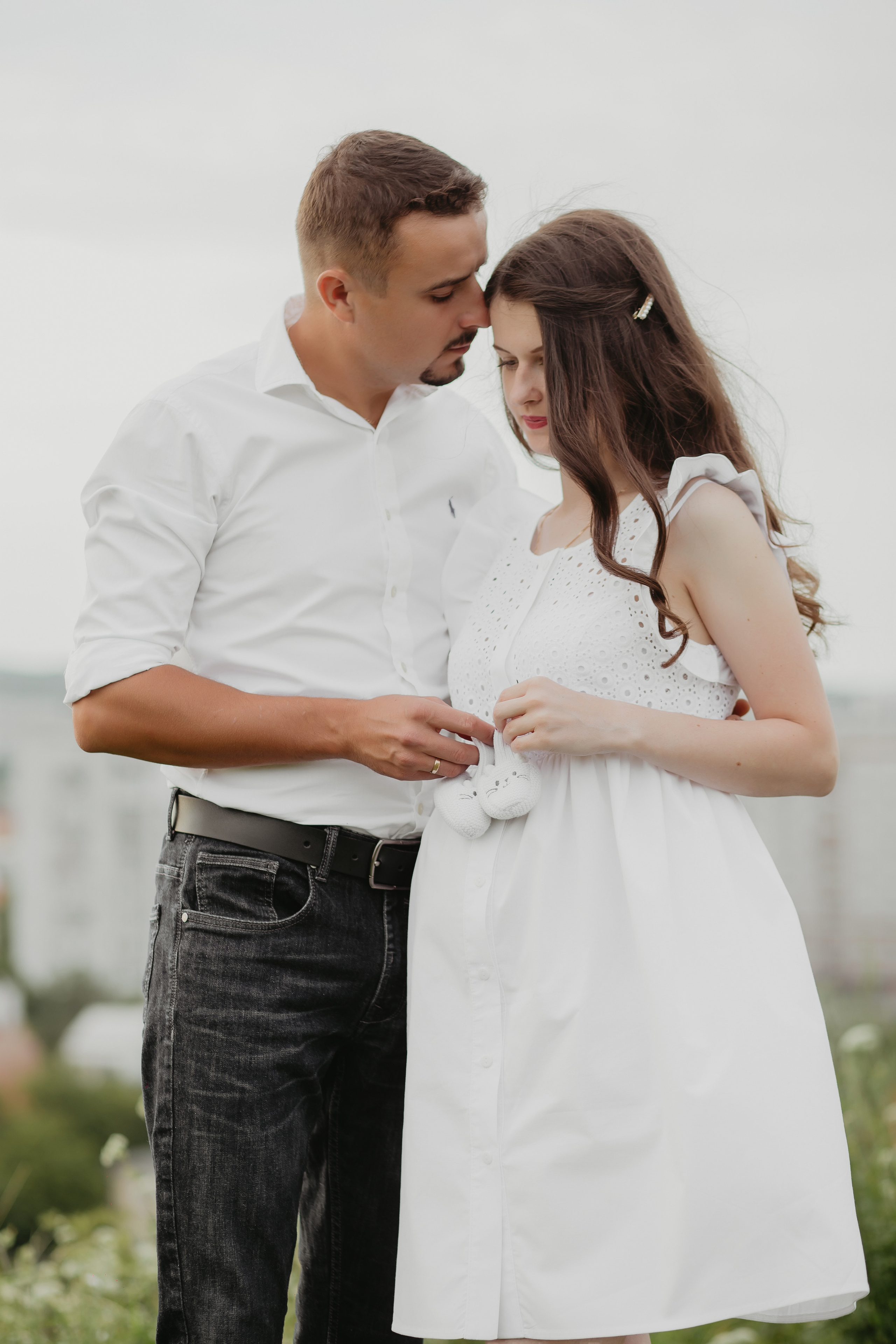 Зйомка вагітності на горі. Весільний фотограф у Львові Мирон Роксоляна