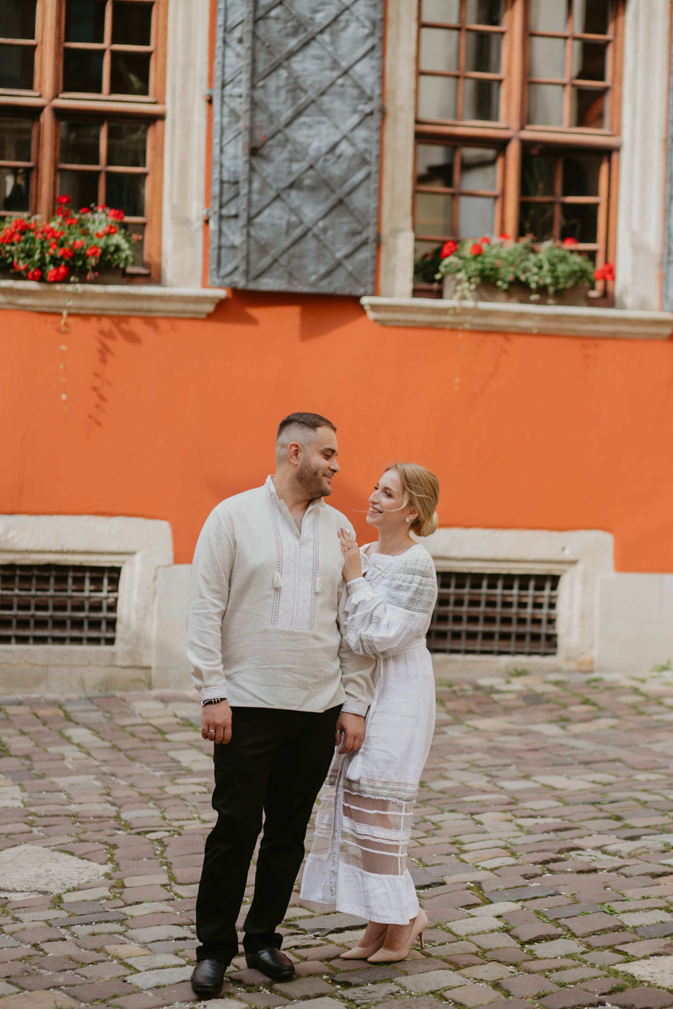 Розпис Марта і Сергій. Весільний фотограф у Львові Мирон Роксоляна