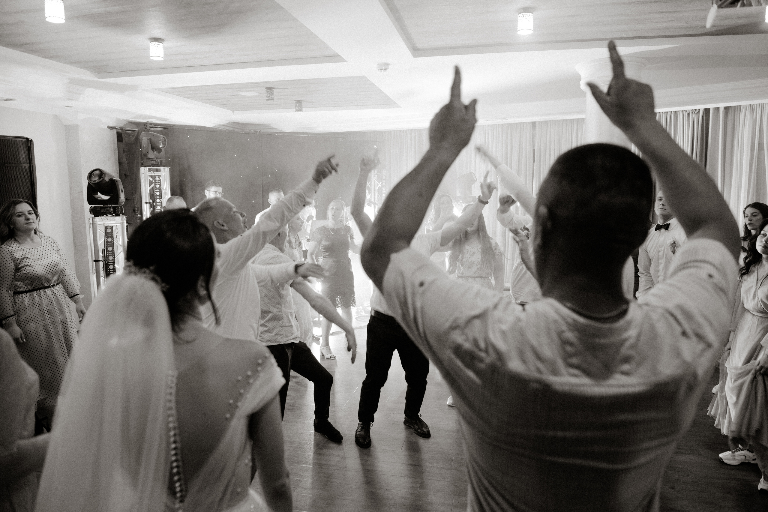 Весільний день Катерини та Володимира. Весільний фотограф у Львові Мирон Роксоляна