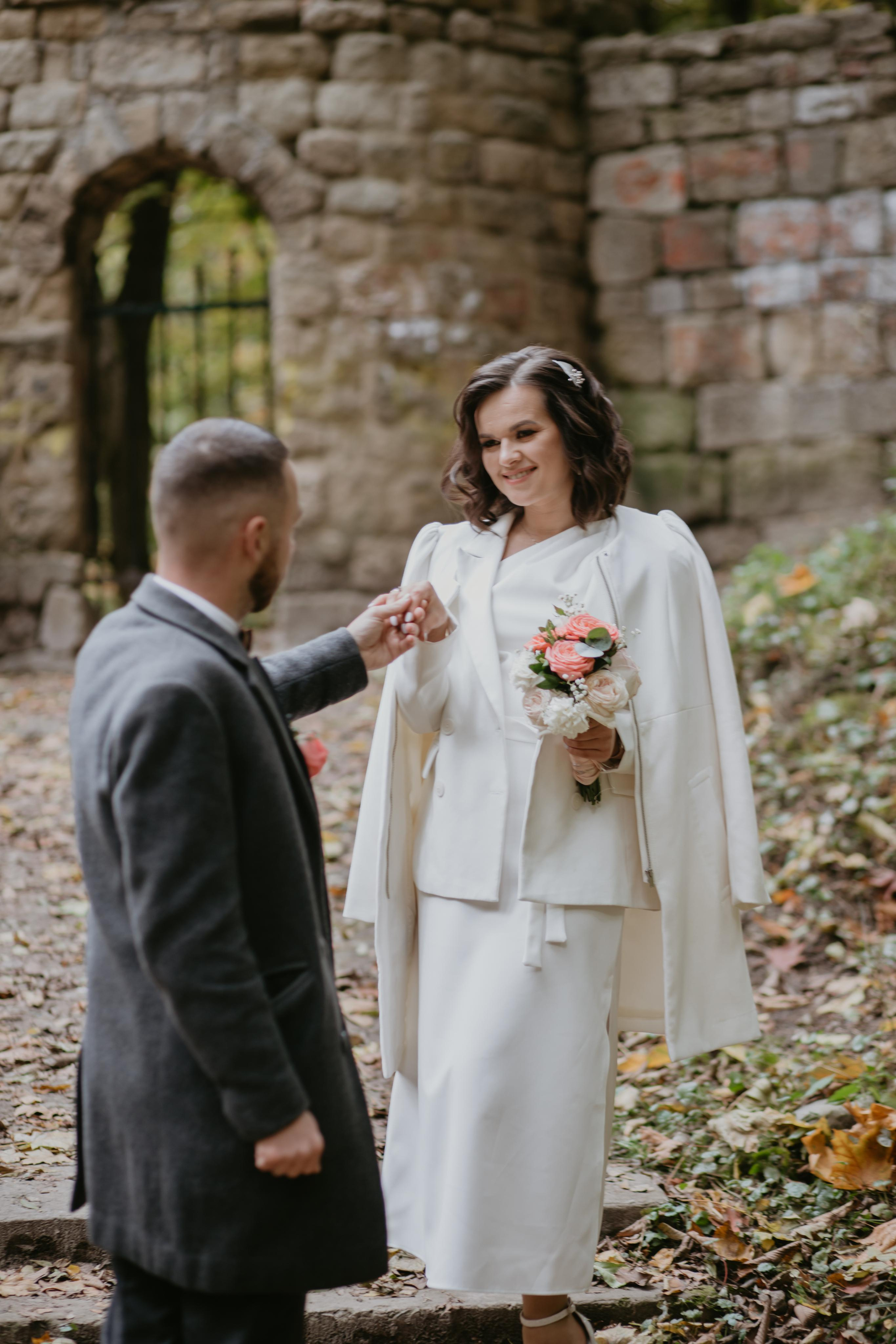 Розпис Уляна і Олег. Весільний фотограф у Львові Мирон Роксоляна