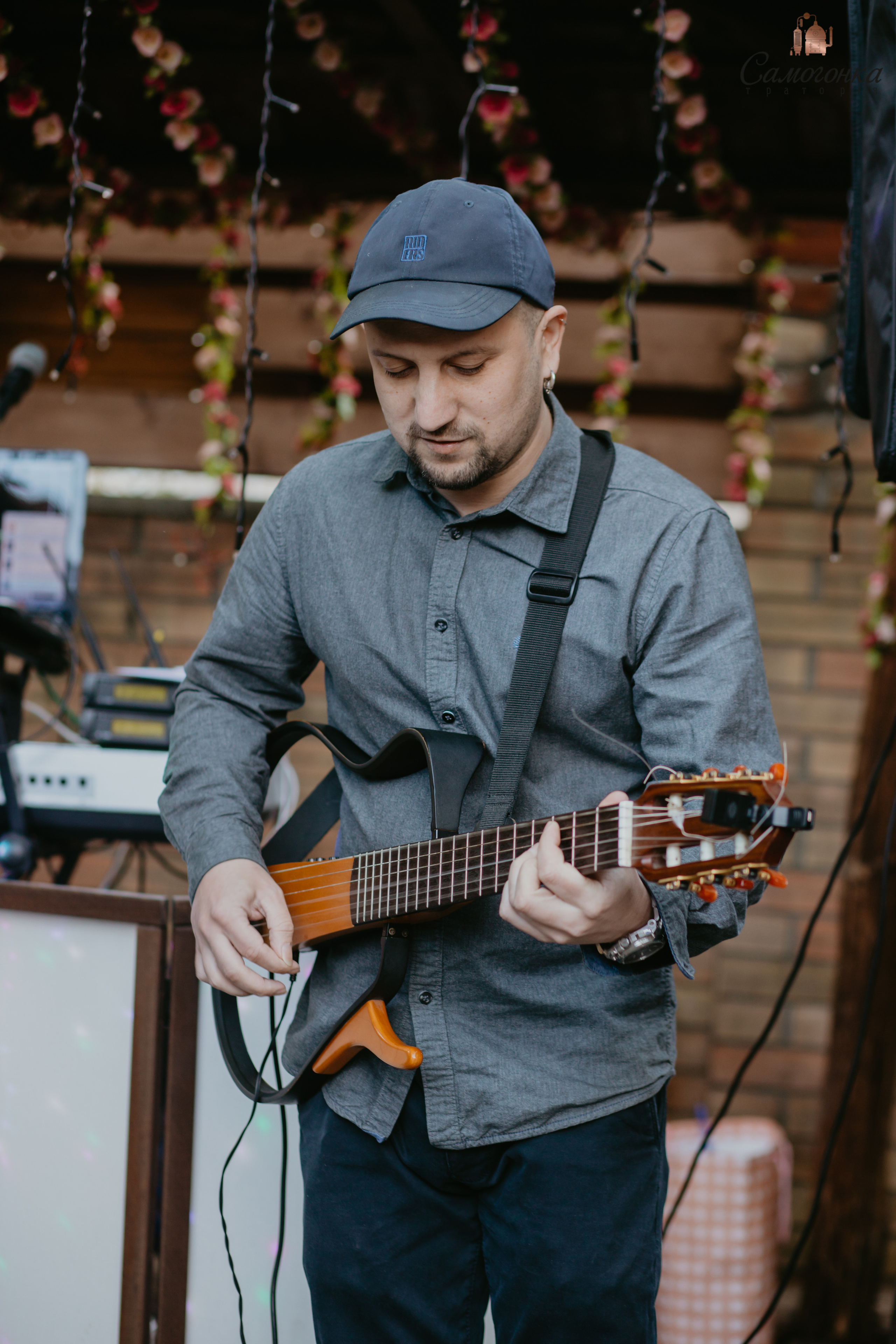 Репортаж із фестивалю самогонки. Весільний фотограф у Львові Мирон Роксоляна
