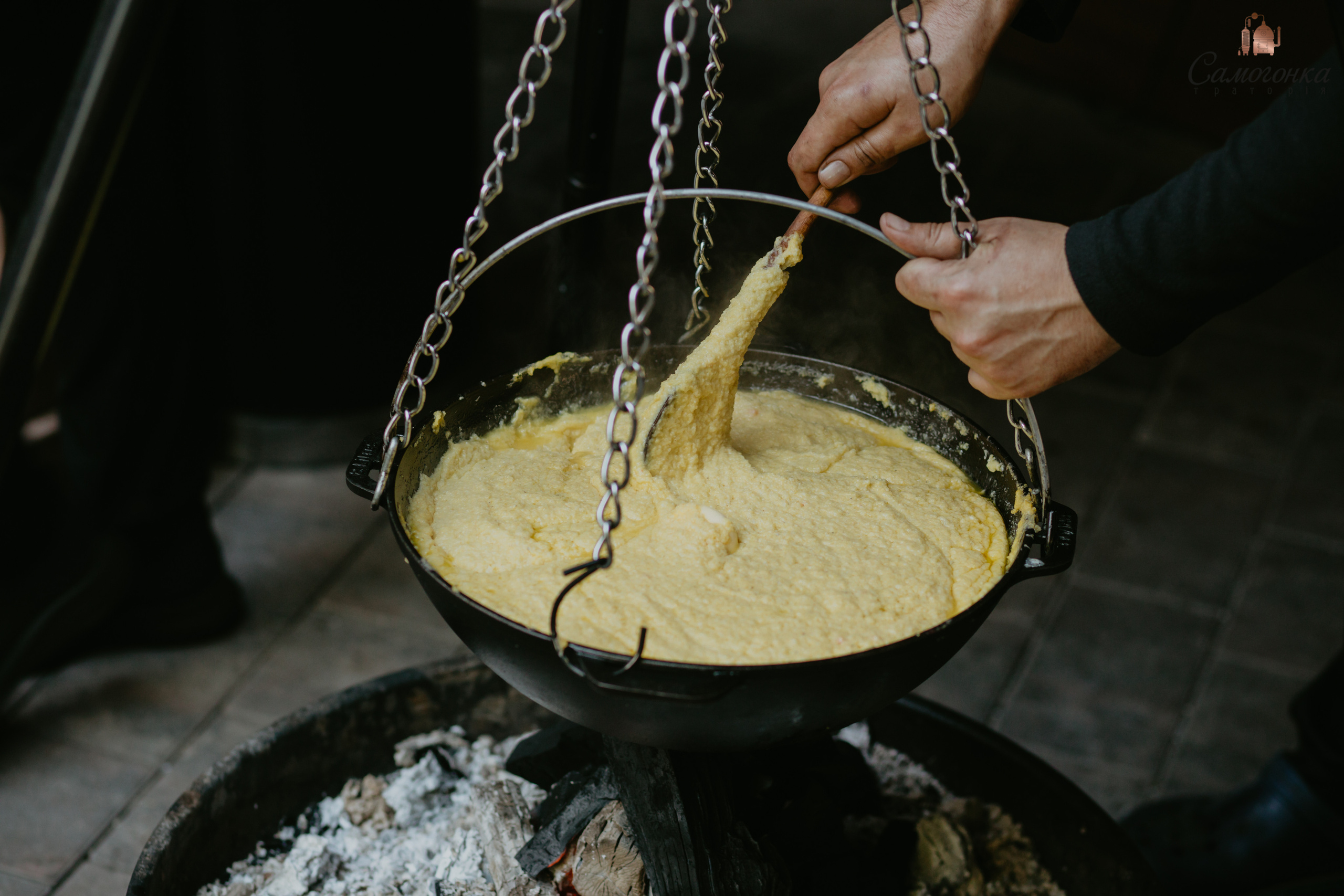 Репортаж із фестивалю самогонки. Весільний фотограф у Львові Мирон Роксоляна