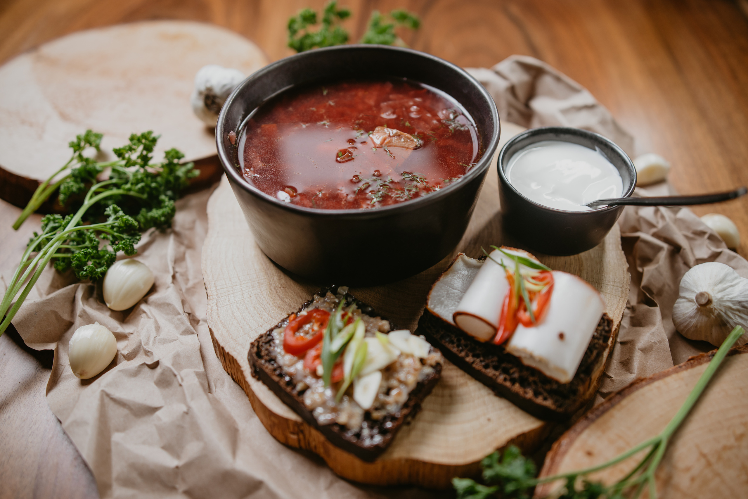 Зйомка меню для ресторану. Весільний фотограф у Львові Мирон Роксоляна