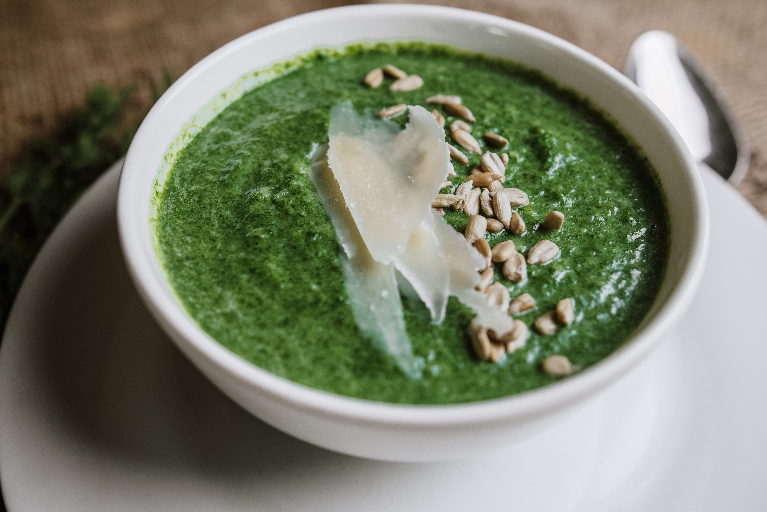 Зйомка для меню ресторану. Весільний фотограф у Львові Мирон Роксоляна