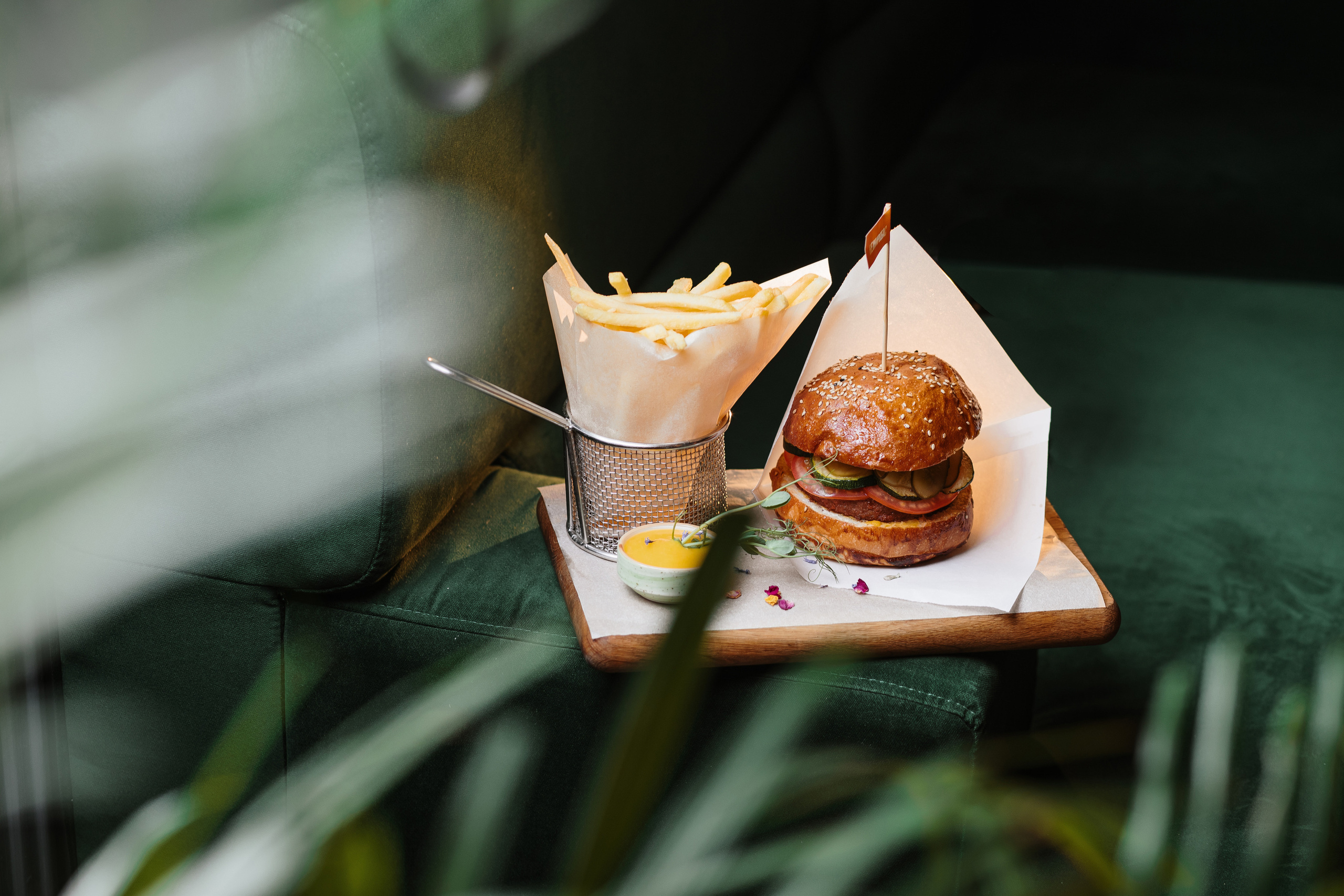 Зйомка меню. Весільний фотограф у Львові Мирон Роксоляна