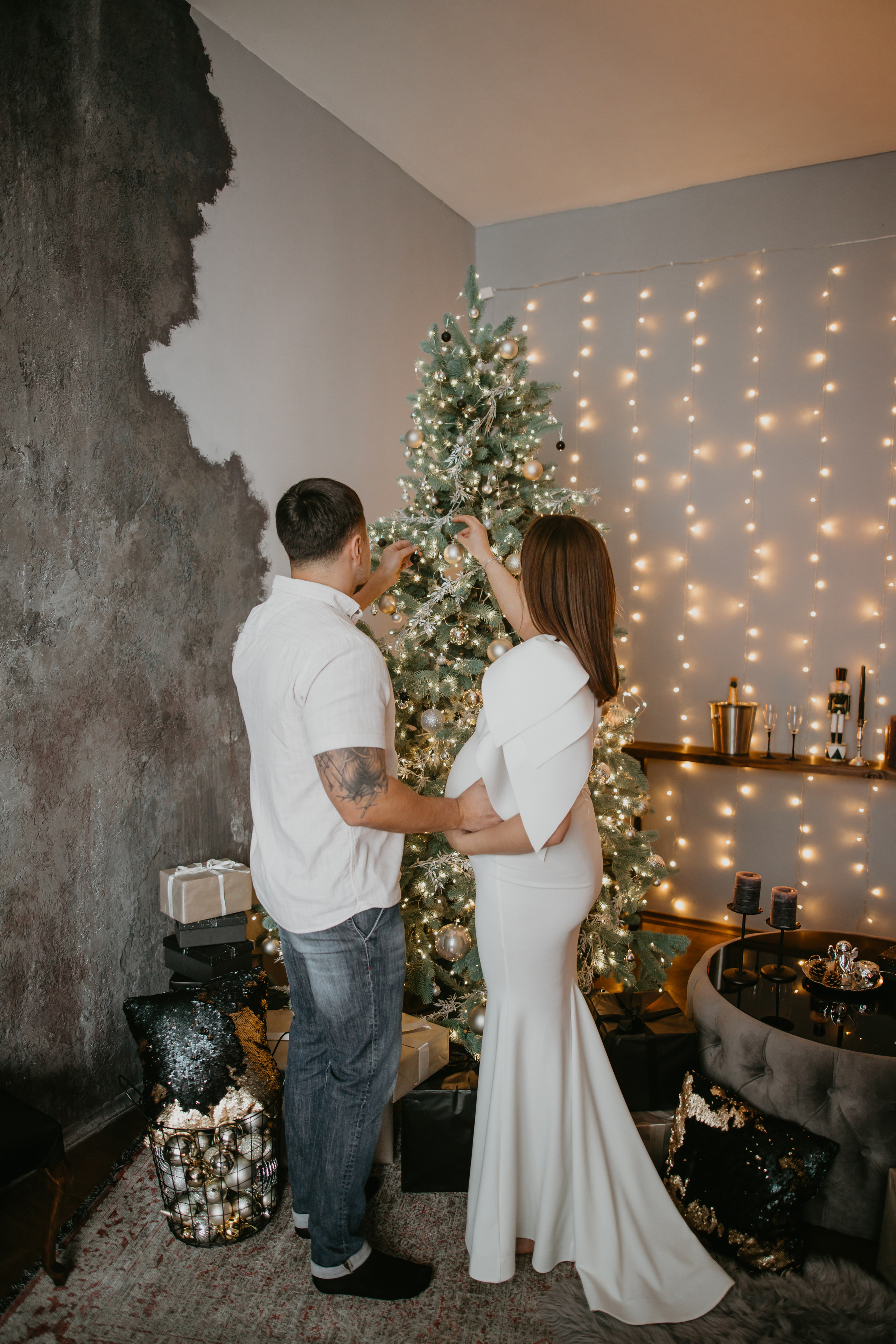 Новорічна зйомка вагітності. Весільний фотограф у Львові Мирон Роксоляна