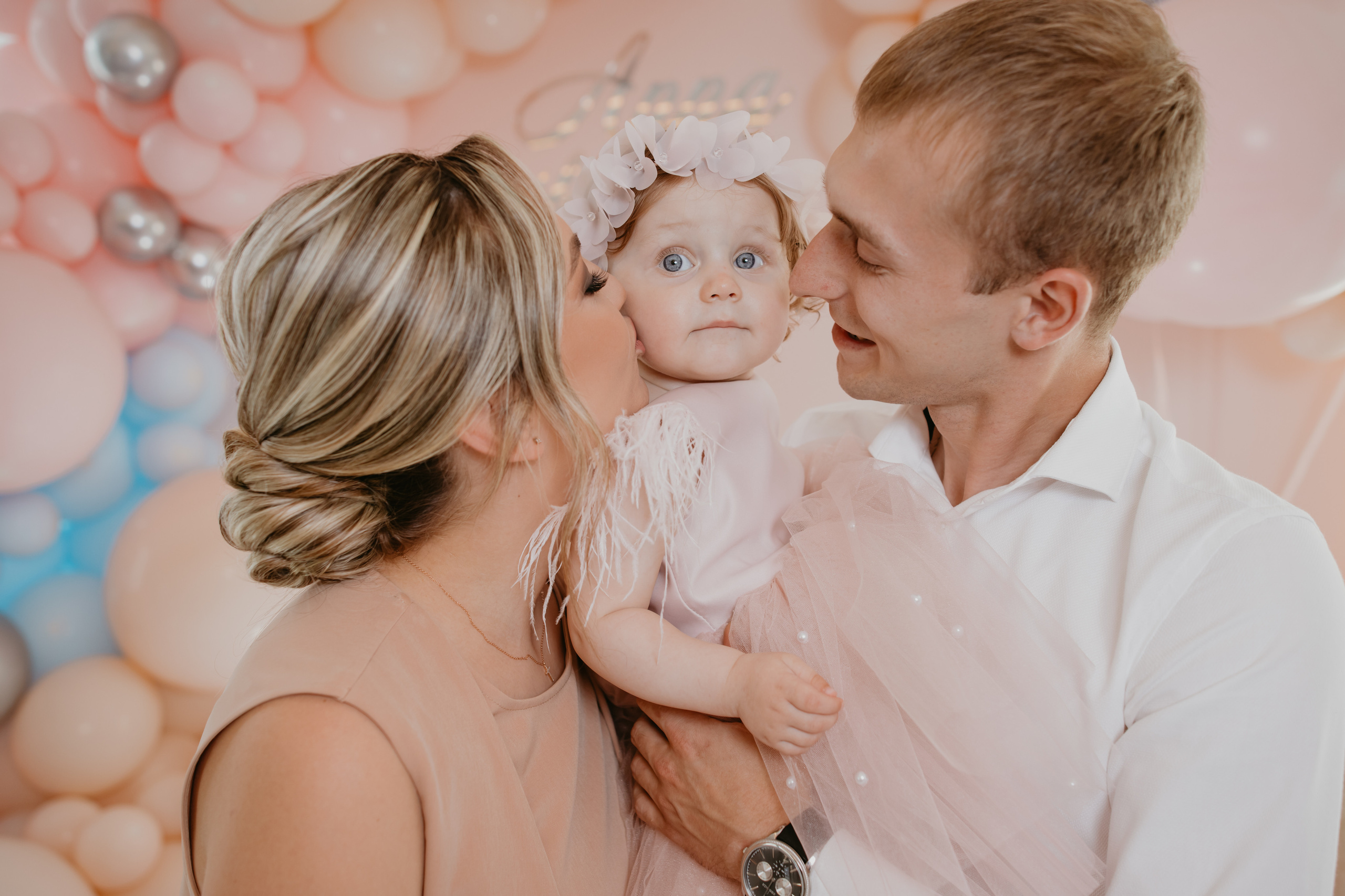 День народження Анна 1 рочок. Весільний фотограф у Львові Мирон Роксоляна