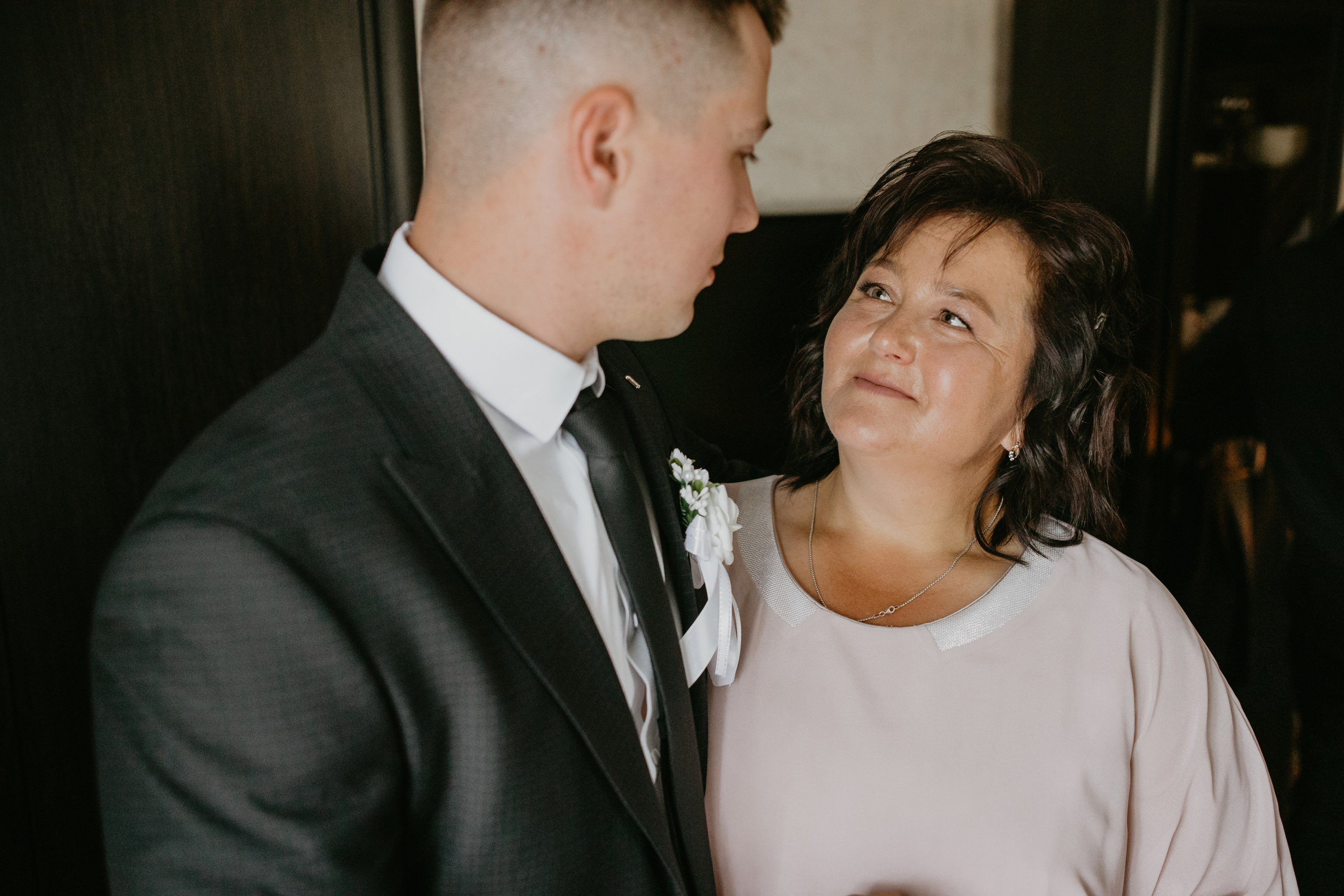 Весільний день Катерини та Володимира. Весільний фотограф у Львові Мирон Роксоляна