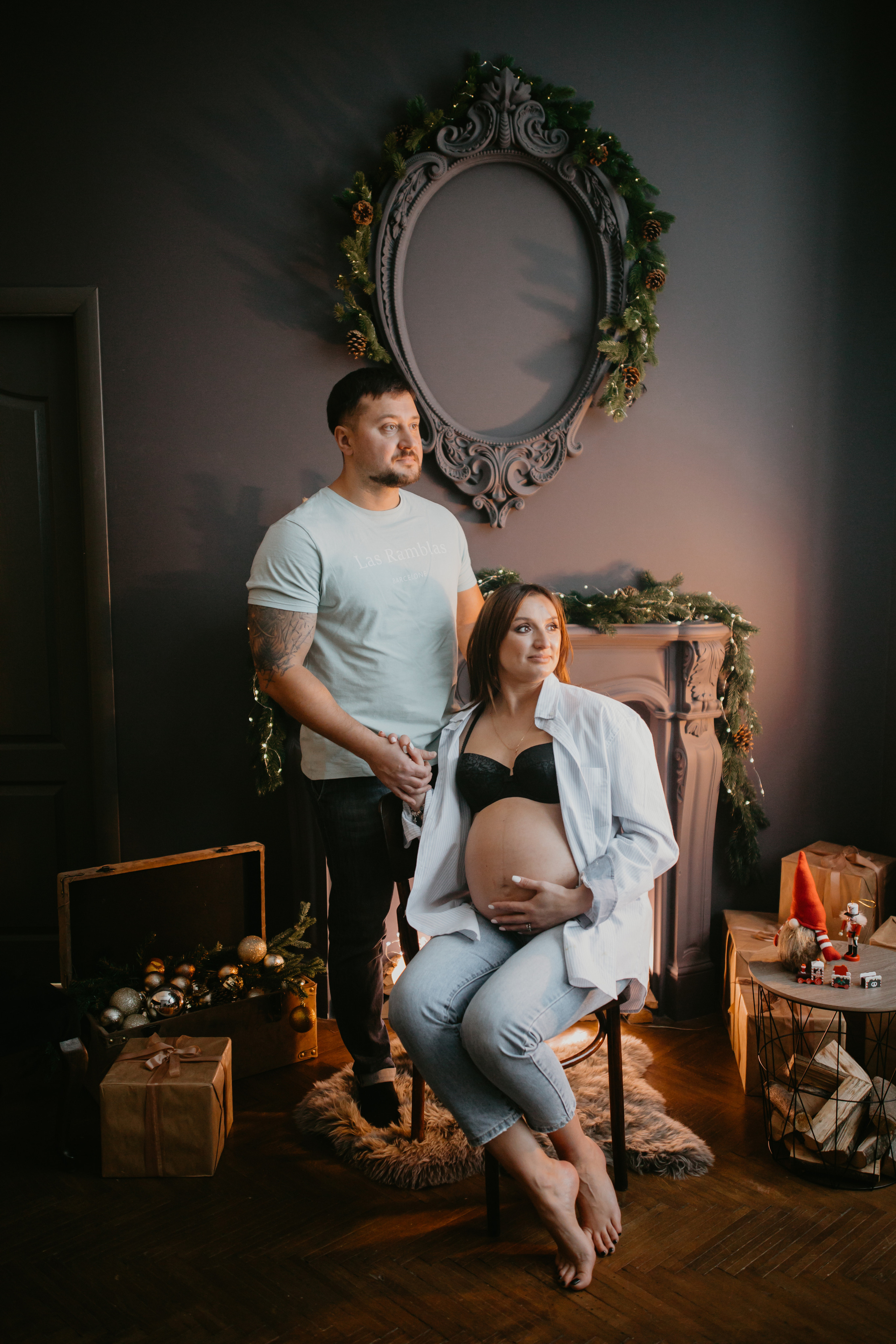 Новорічна зйомка вагітності. Весільний фотограф у Львові Мирон Роксоляна