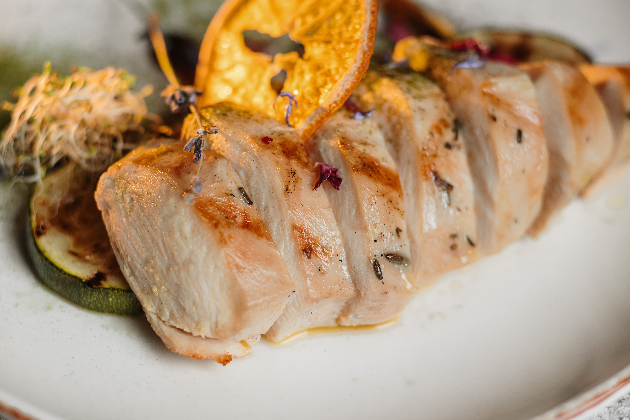 Зйомка меню. Весільний фотограф у Львові Мирон Роксоляна