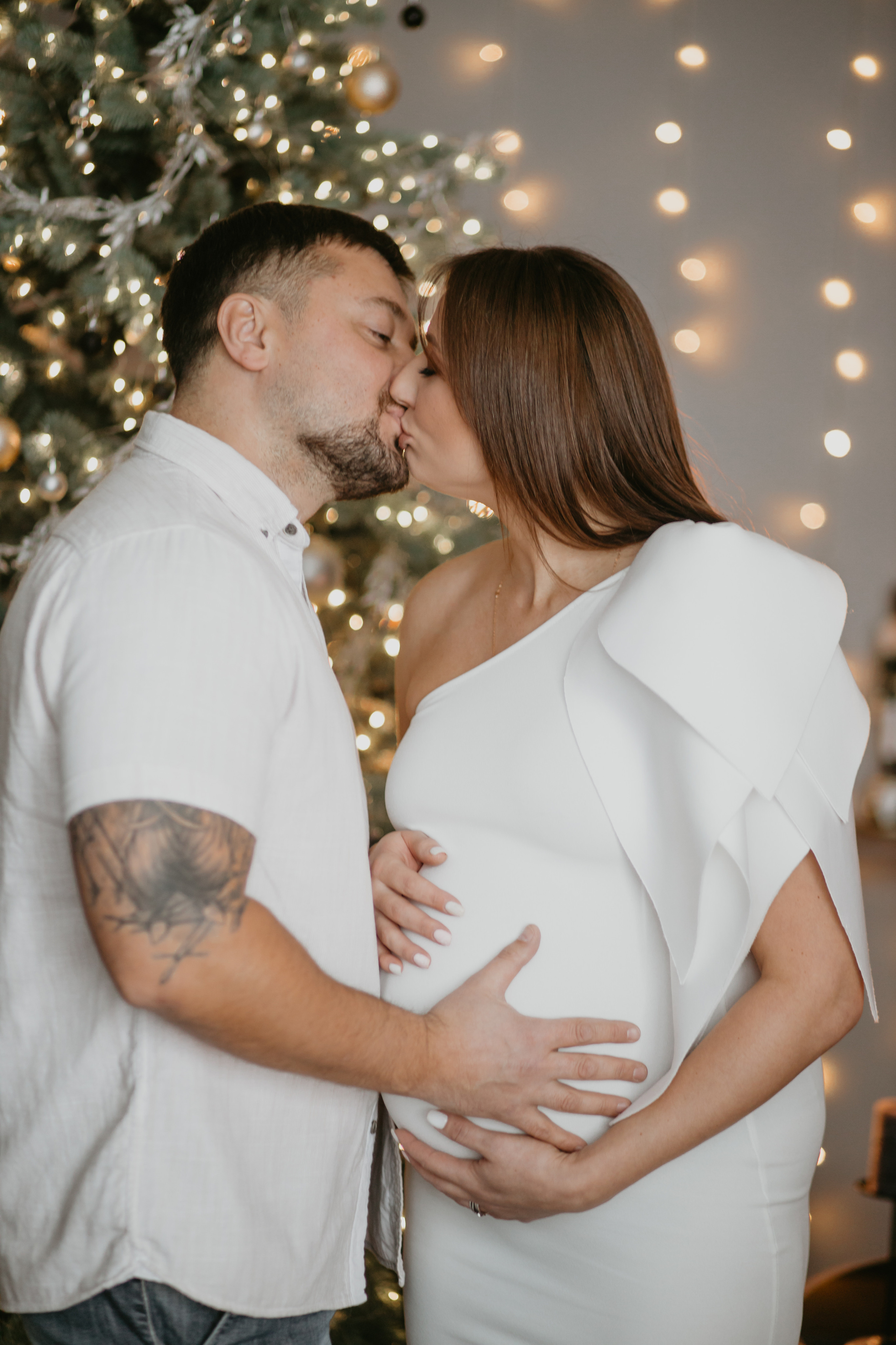 Новорічна зйомка вагітності. Весільний фотограф у Львові Мирон Роксоляна