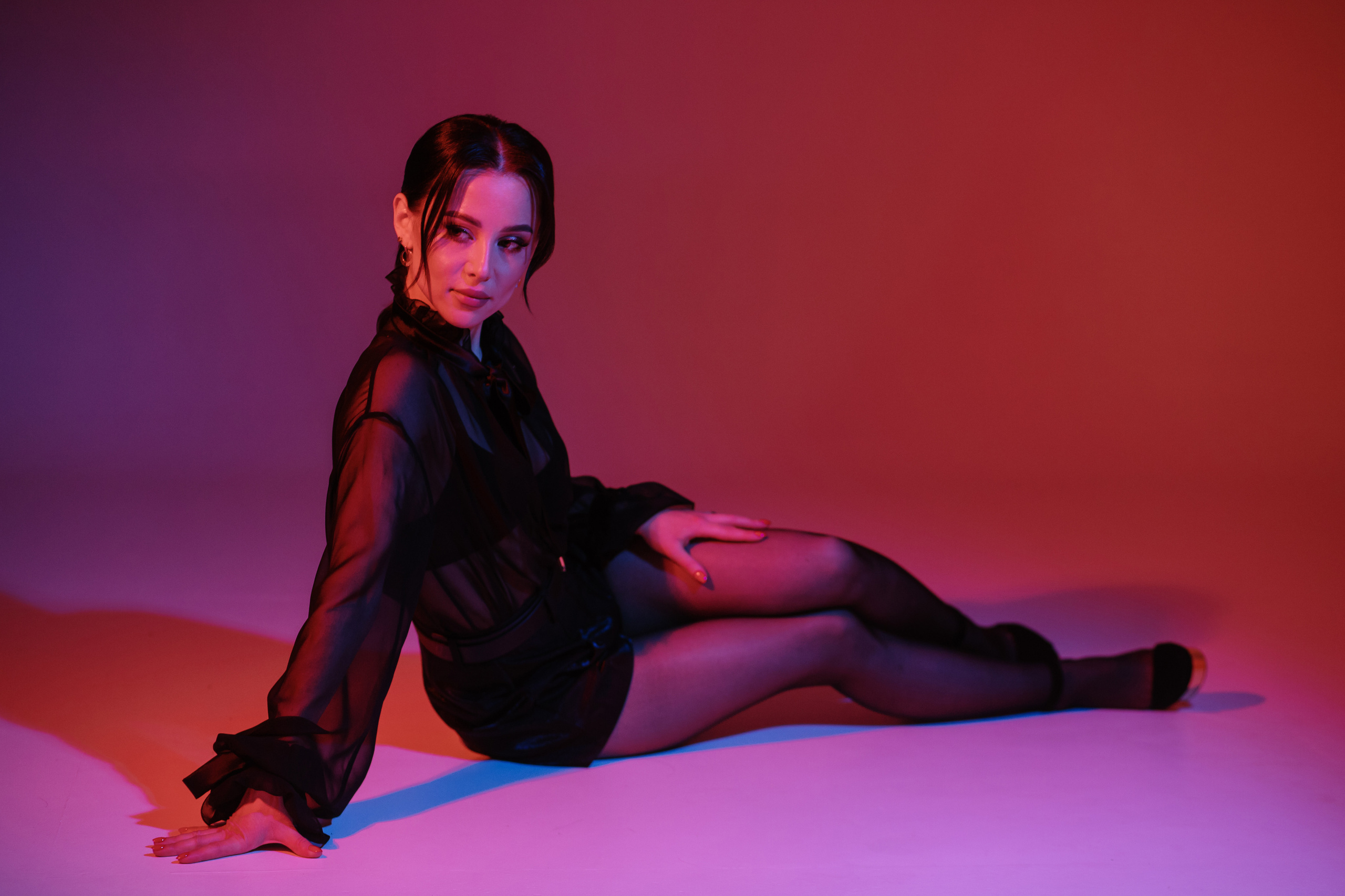 Творча зйомка Маряни у студії. Весільний фотограф у Львові Мирон Роксоляна