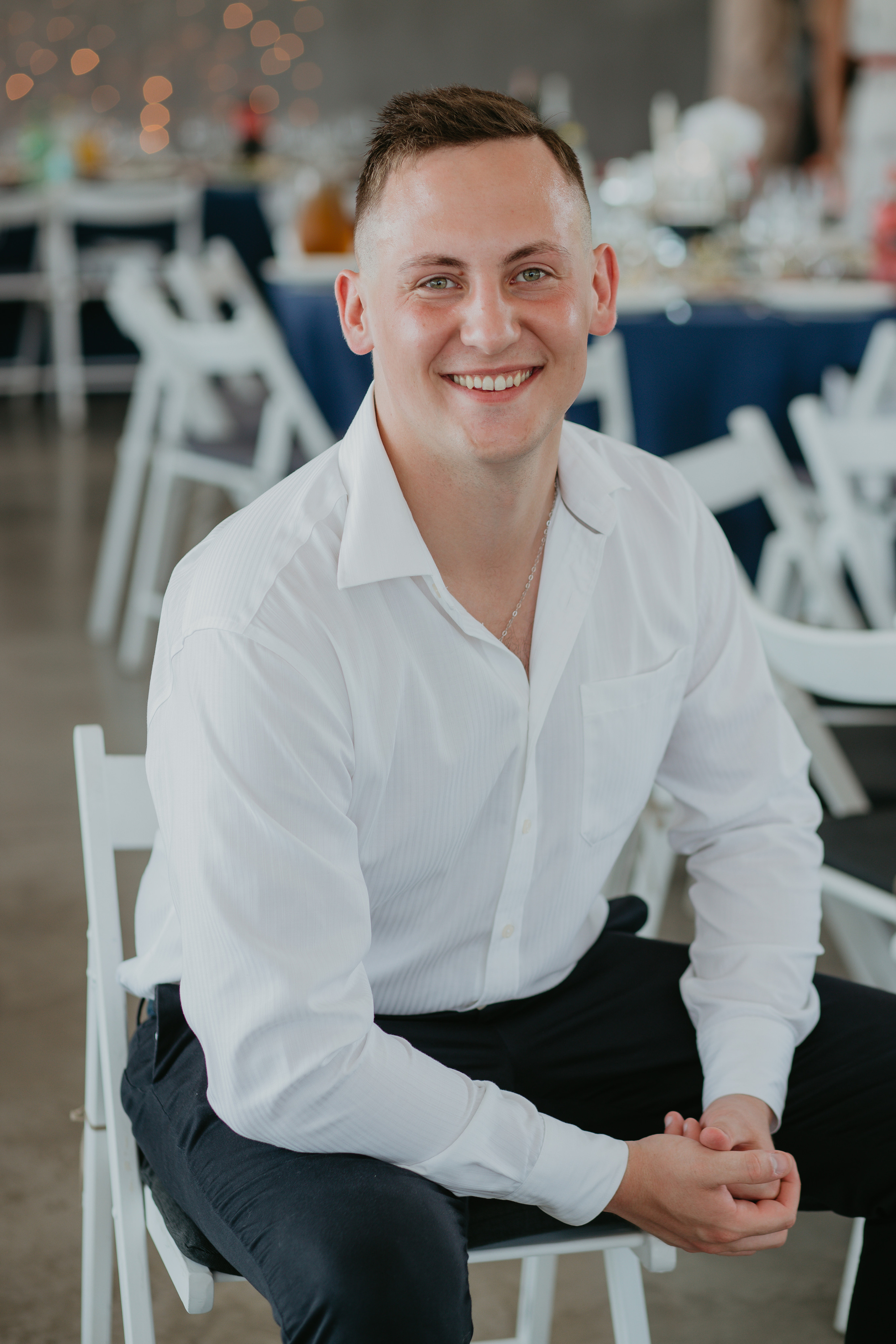 Випукний ЛНМУ ім. Данила Галицького. Весільний фотограф у Львові Мирон Роксоляна