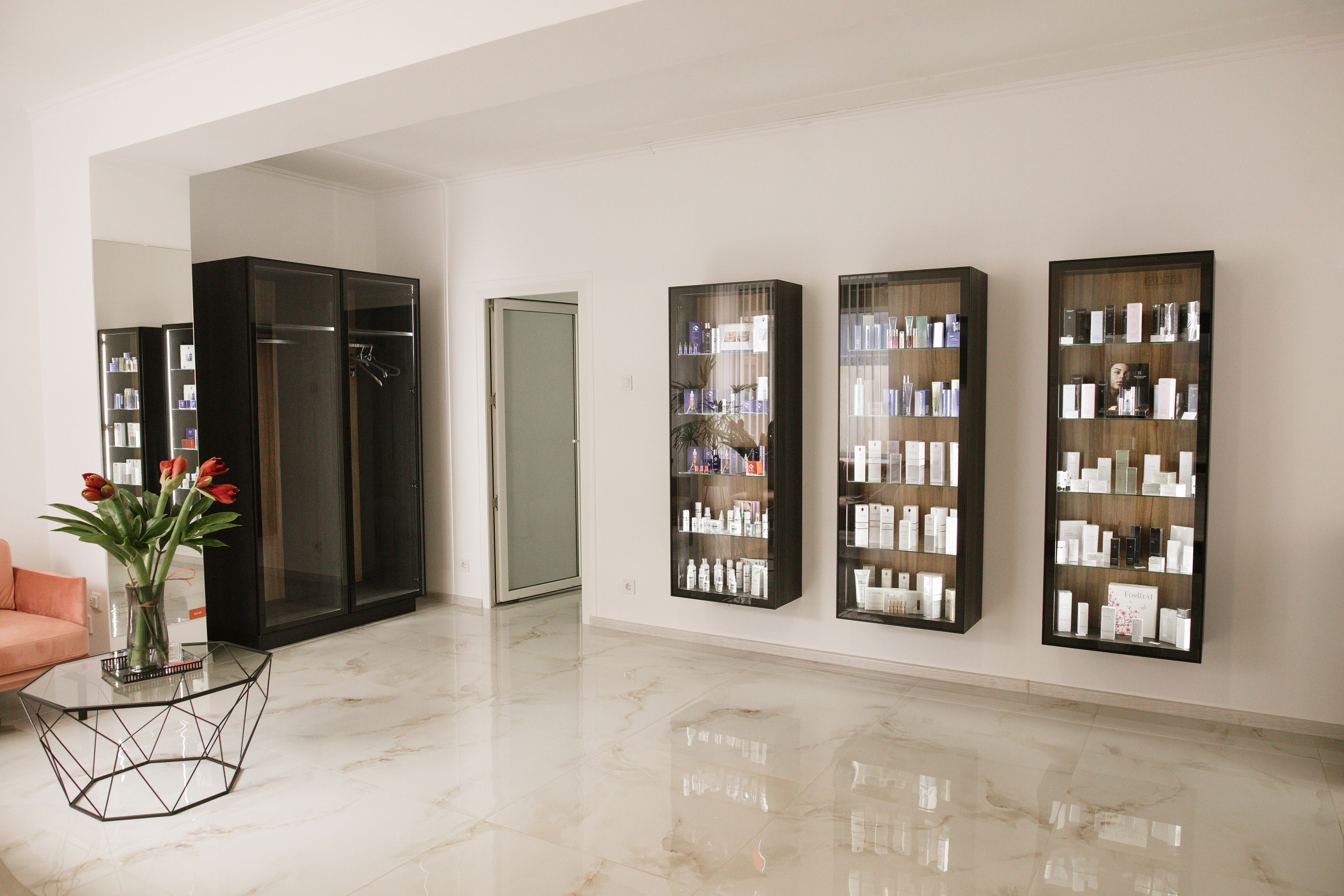 Зйомка для косметології. Весільний фотограф у Львові Мирон Роксоляна