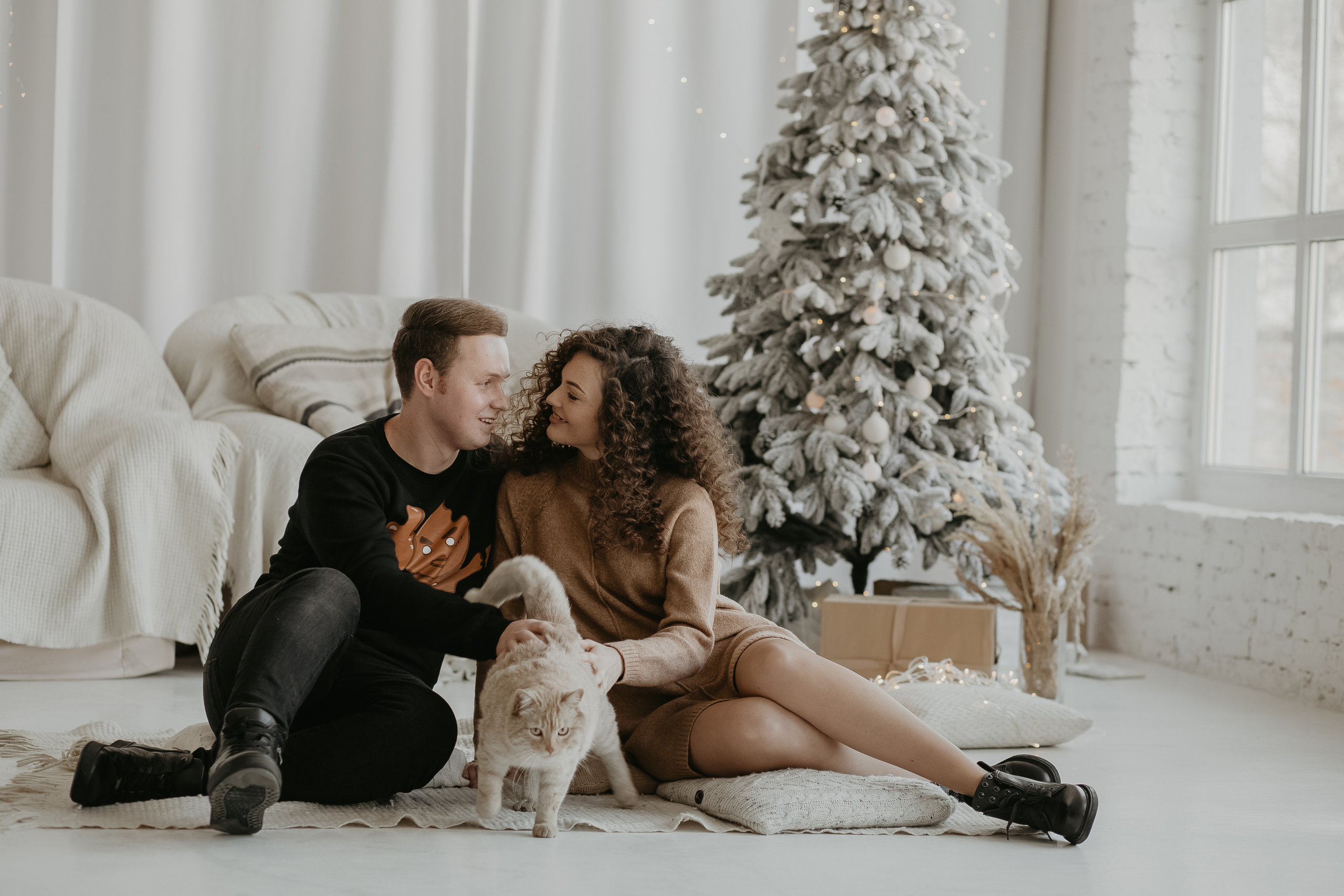 Новорічна зйомка Марта та Андрій. Весільний фотограф у Львові Мирон Роксоляна