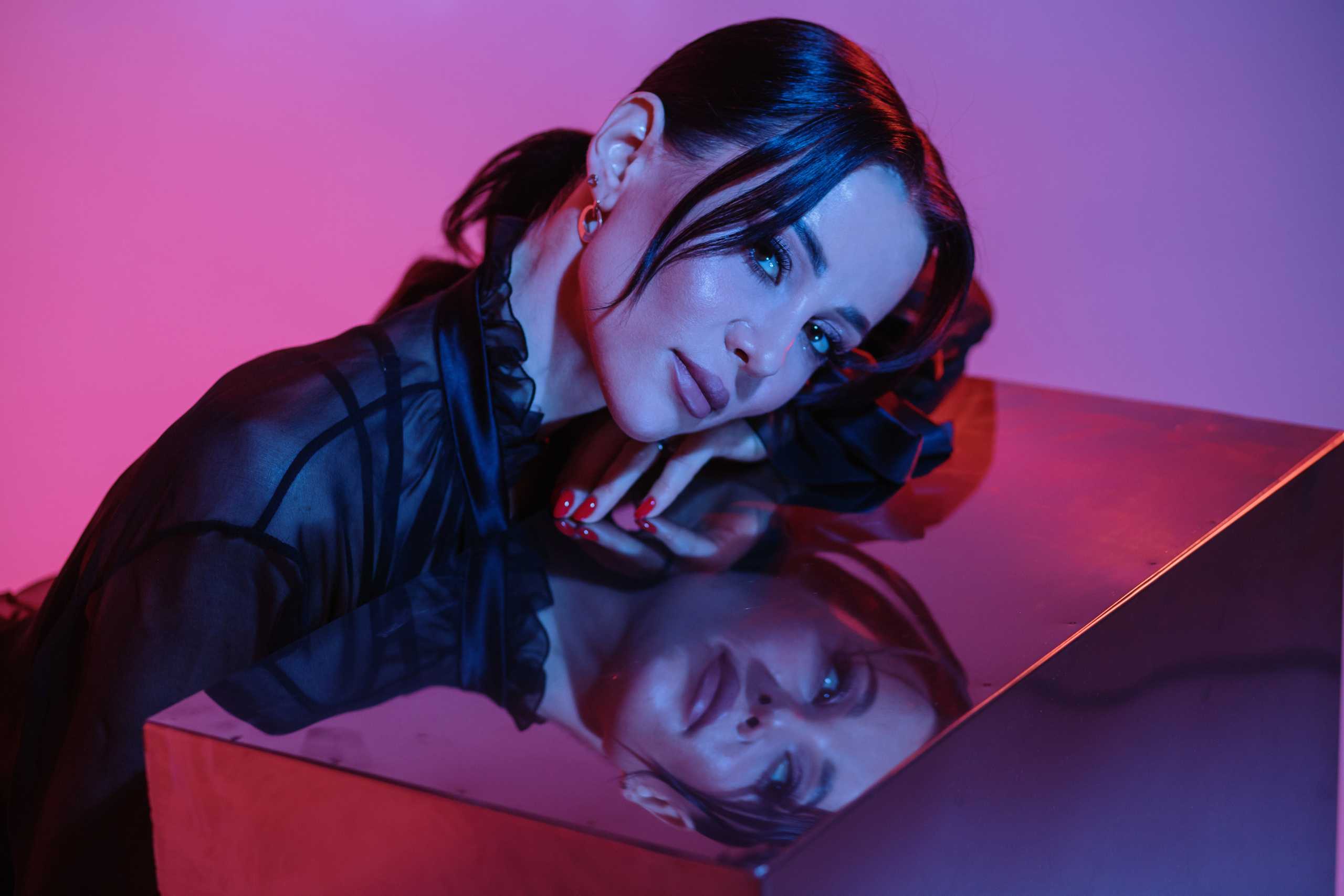 Творча зйомка Маряни у студії. Весільний фотограф у Львові Мирон Роксоляна