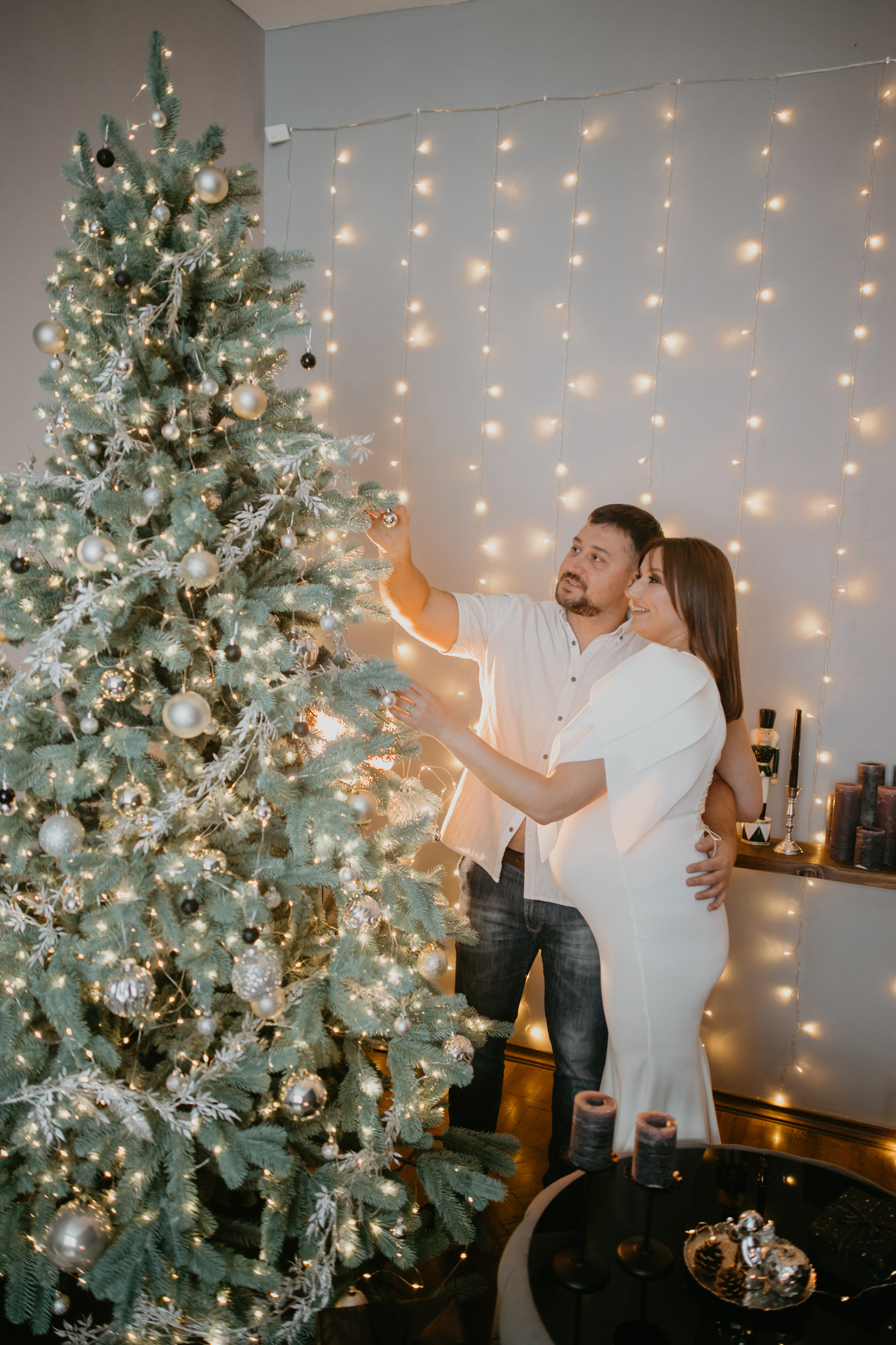 Новорічна зйомка вагітності. Весільний фотограф у Львові Мирон Роксоляна