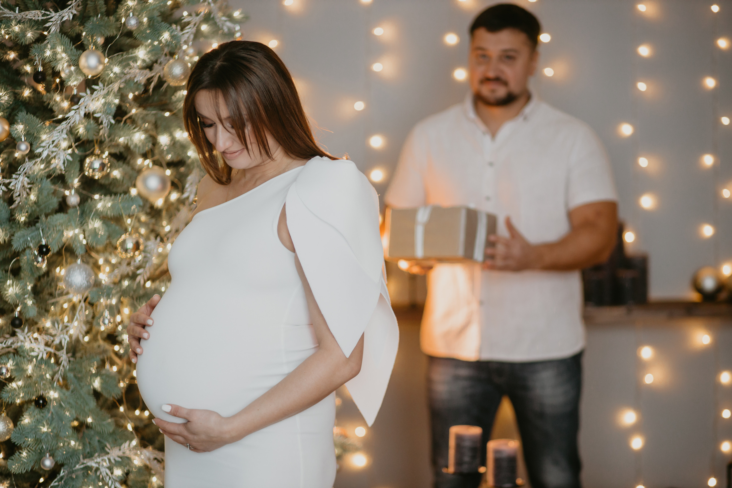 Новорічна зйомка вагітності. Весільний фотограф у Львові Мирон Роксоляна