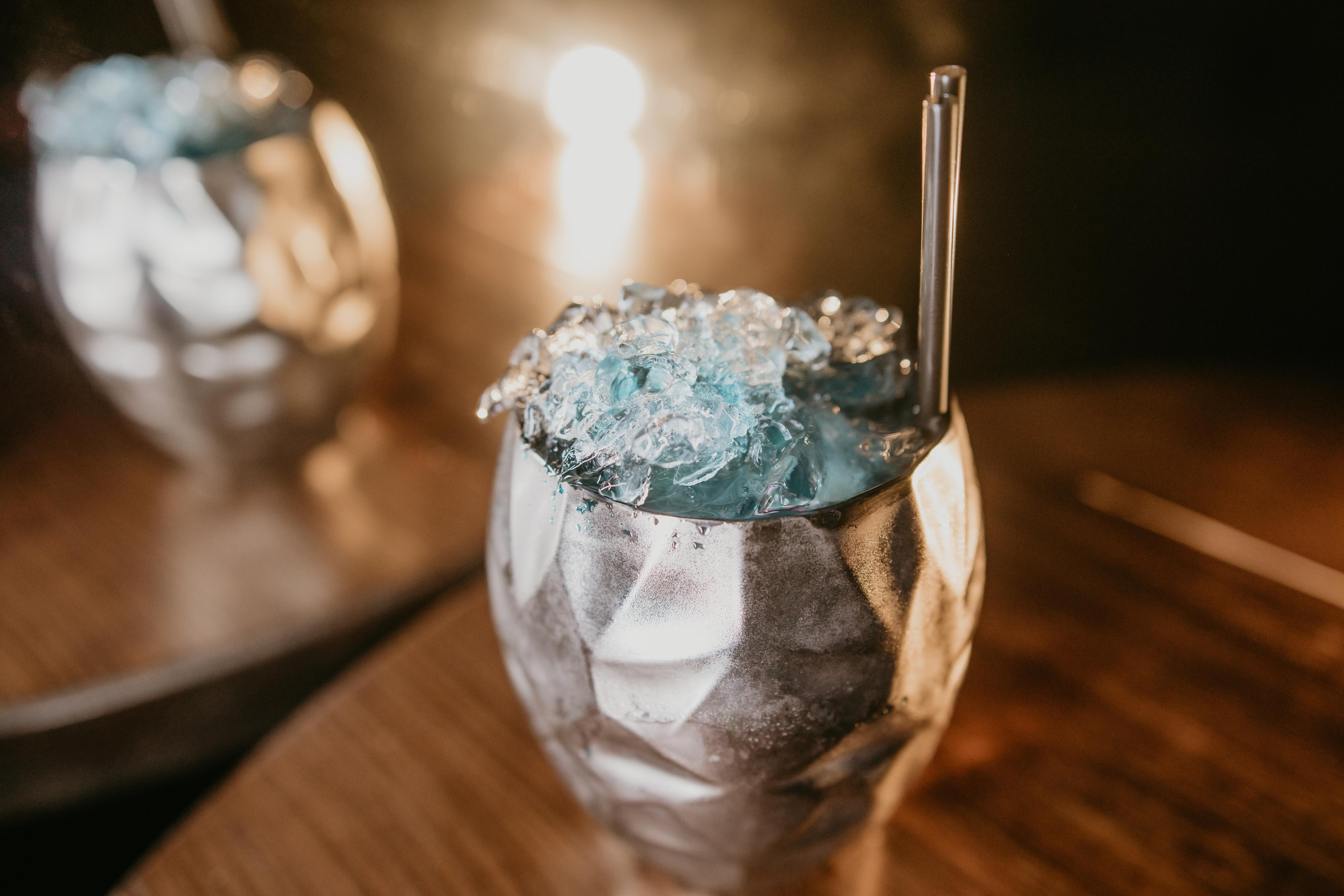 Для лаундж бару. Весільний фотограф у Львові Мирон Роксоляна