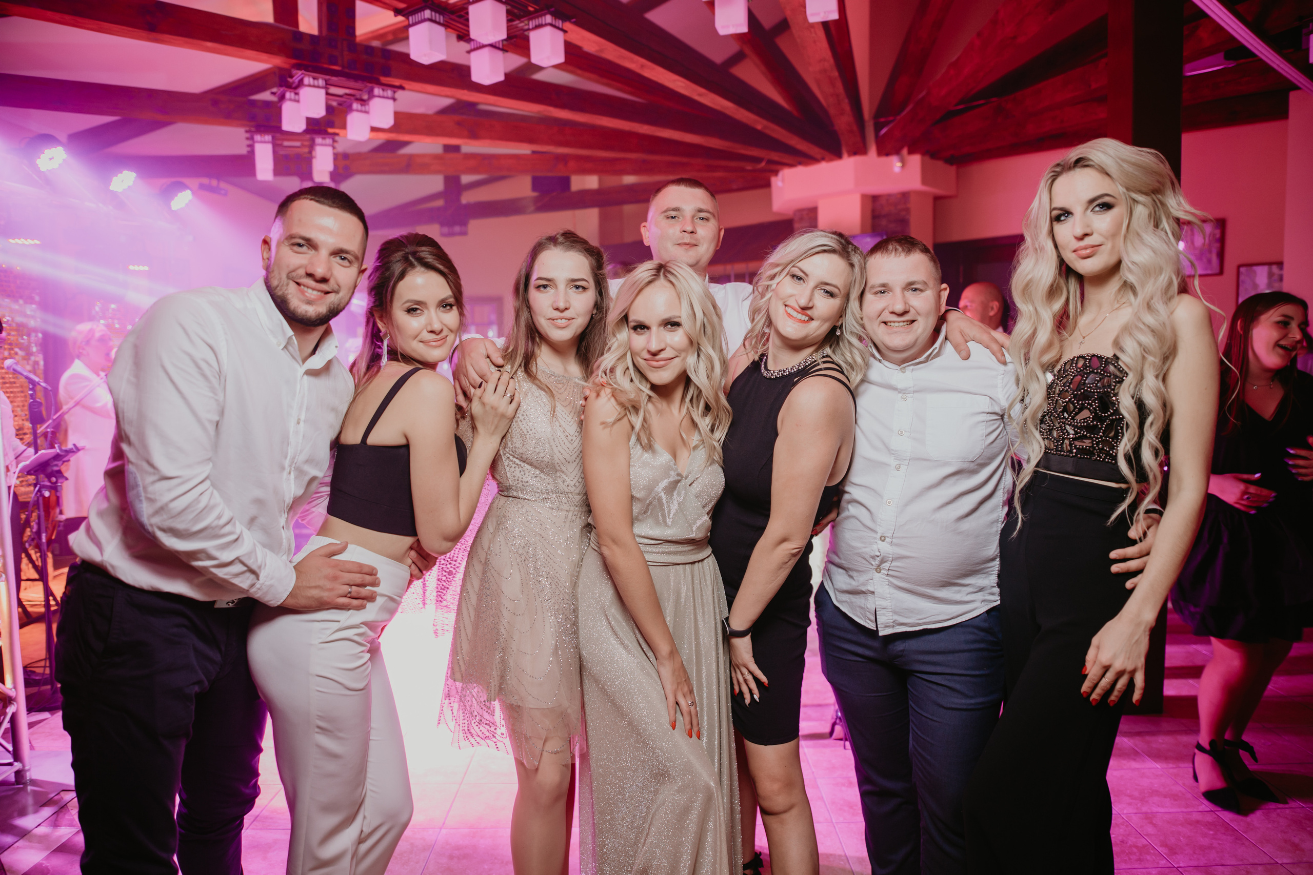 Весільний день Маряни та Володі. Весільний фотограф у Львові Мирон Роксоляна