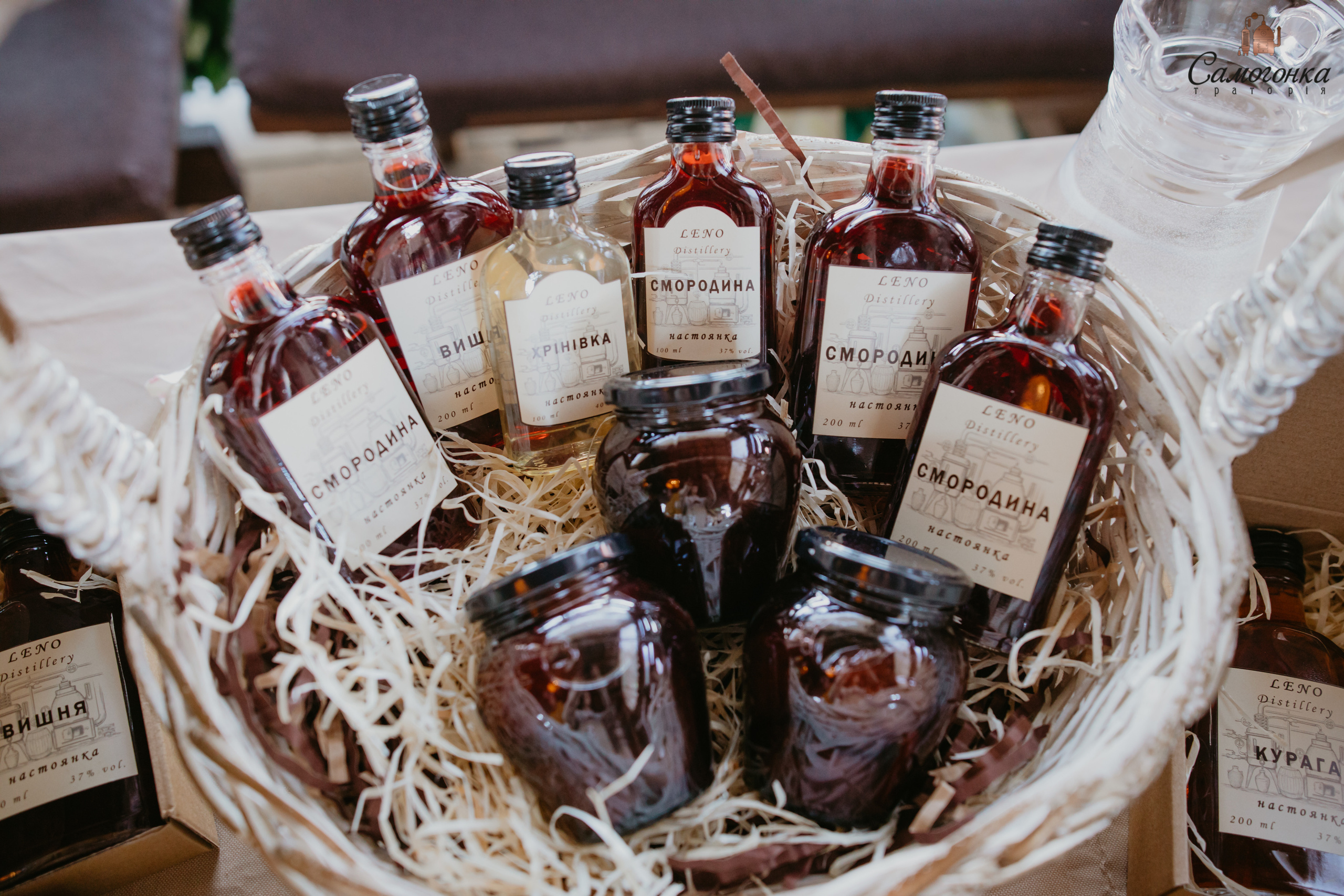 Репортаж із фестивалю самогонки. Весільний фотограф у Львові Мирон Роксоляна