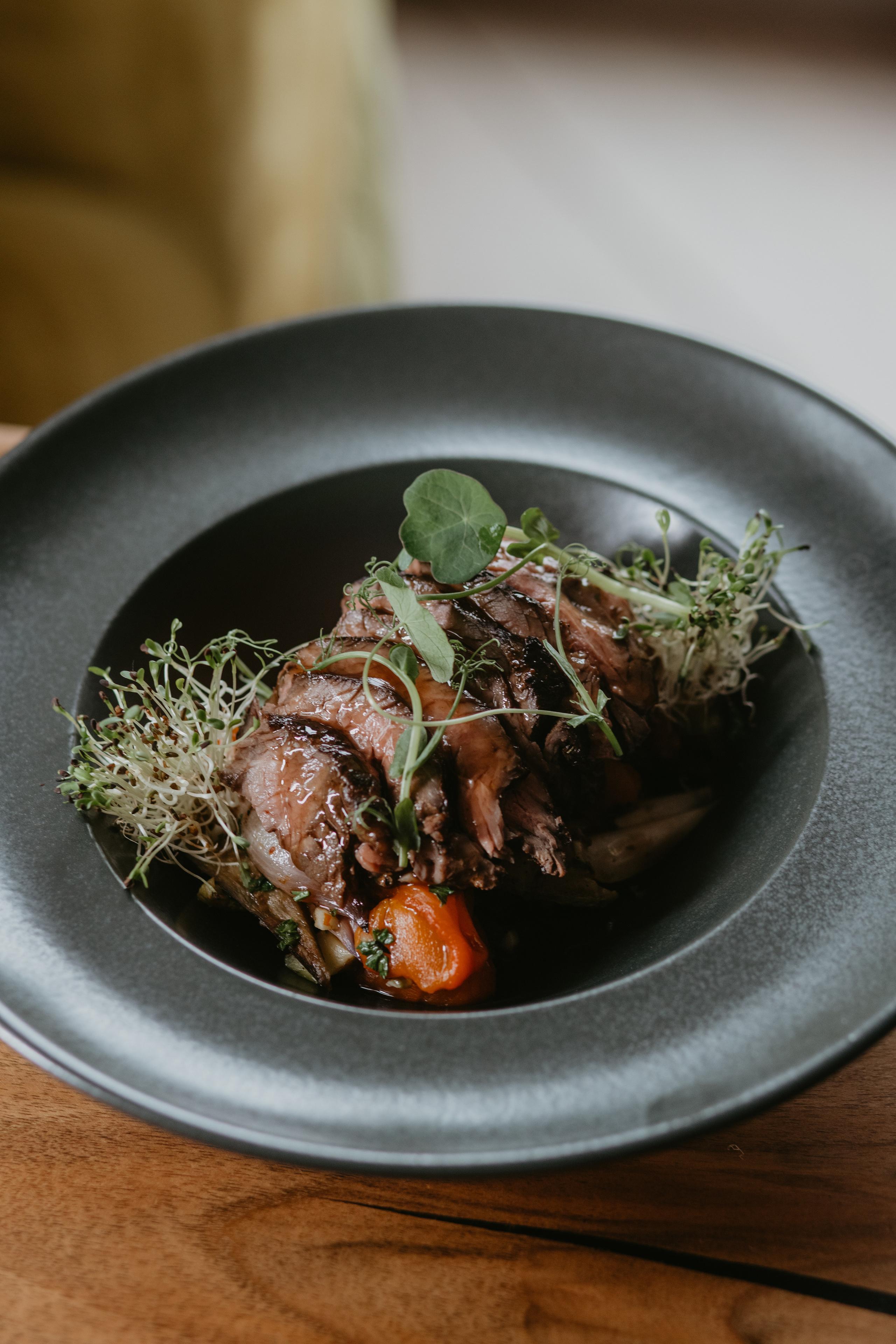 Зйомка меню для ресторану. Весільний фотограф у Львові Мирон Роксоляна