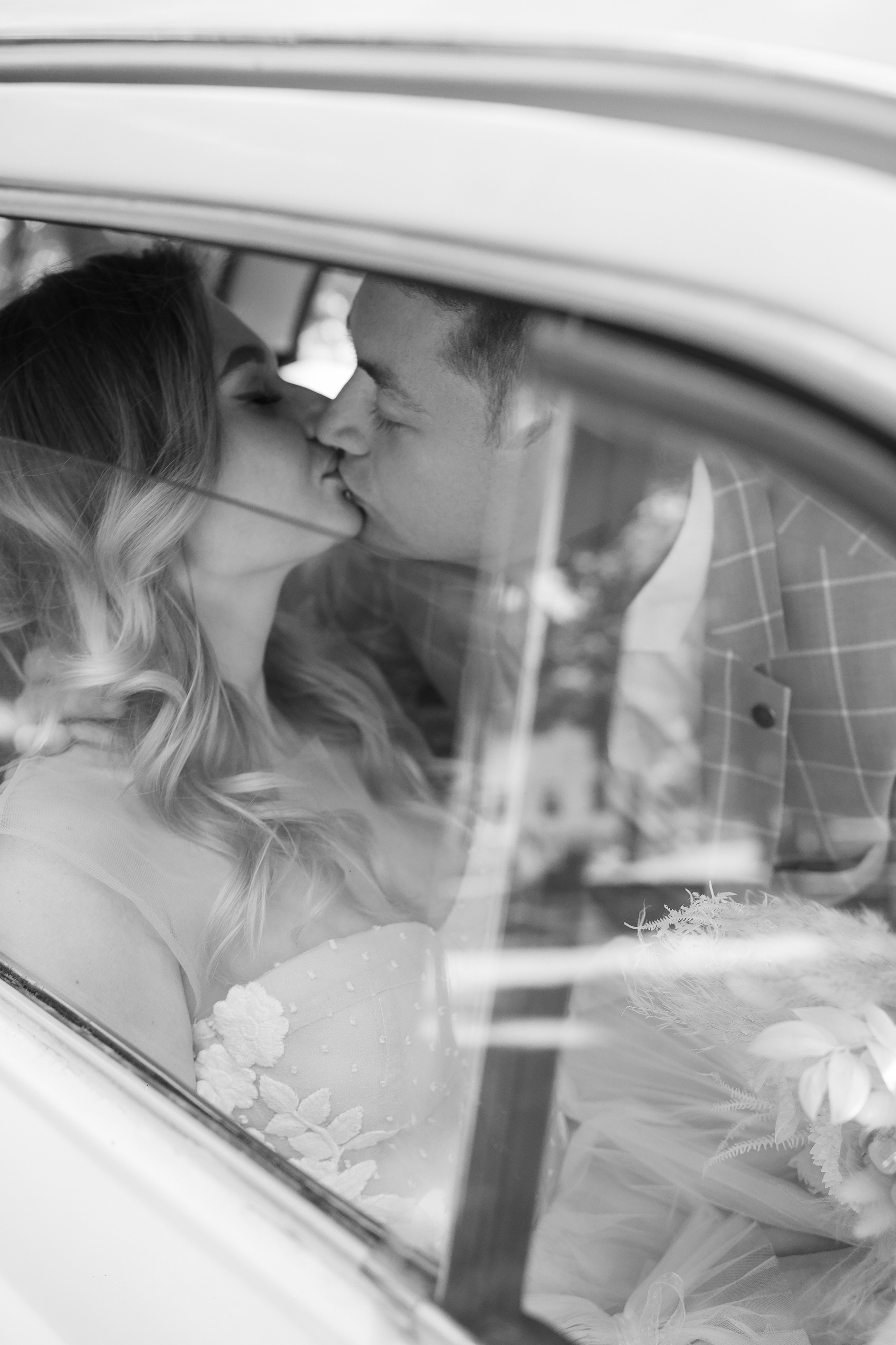 Дозйомка Таня і Олег. Весільний фотограф у Львові Мирон Роксоляна