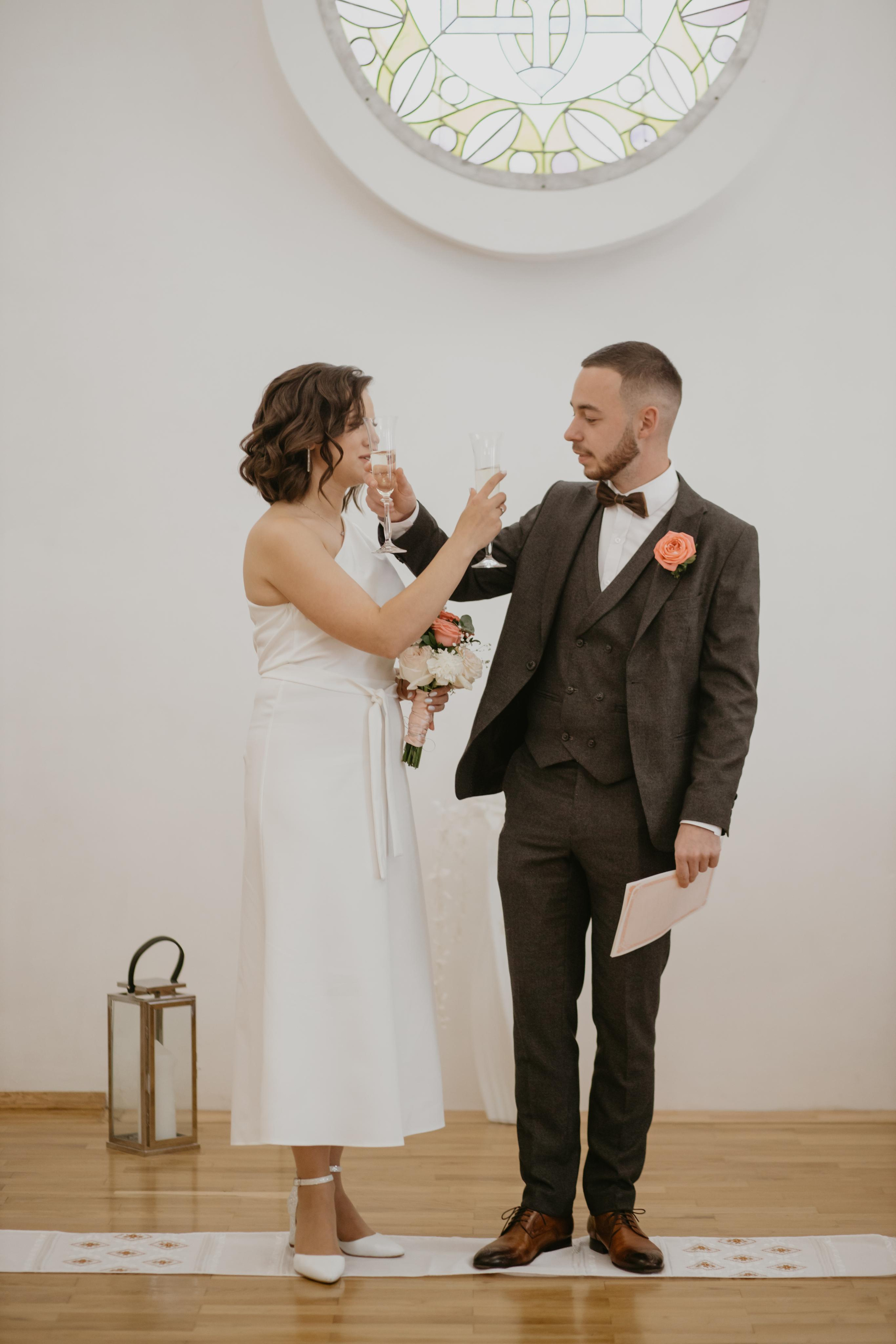 Розпис Уляна і Олег. Весільний фотограф у Львові Мирон Роксоляна