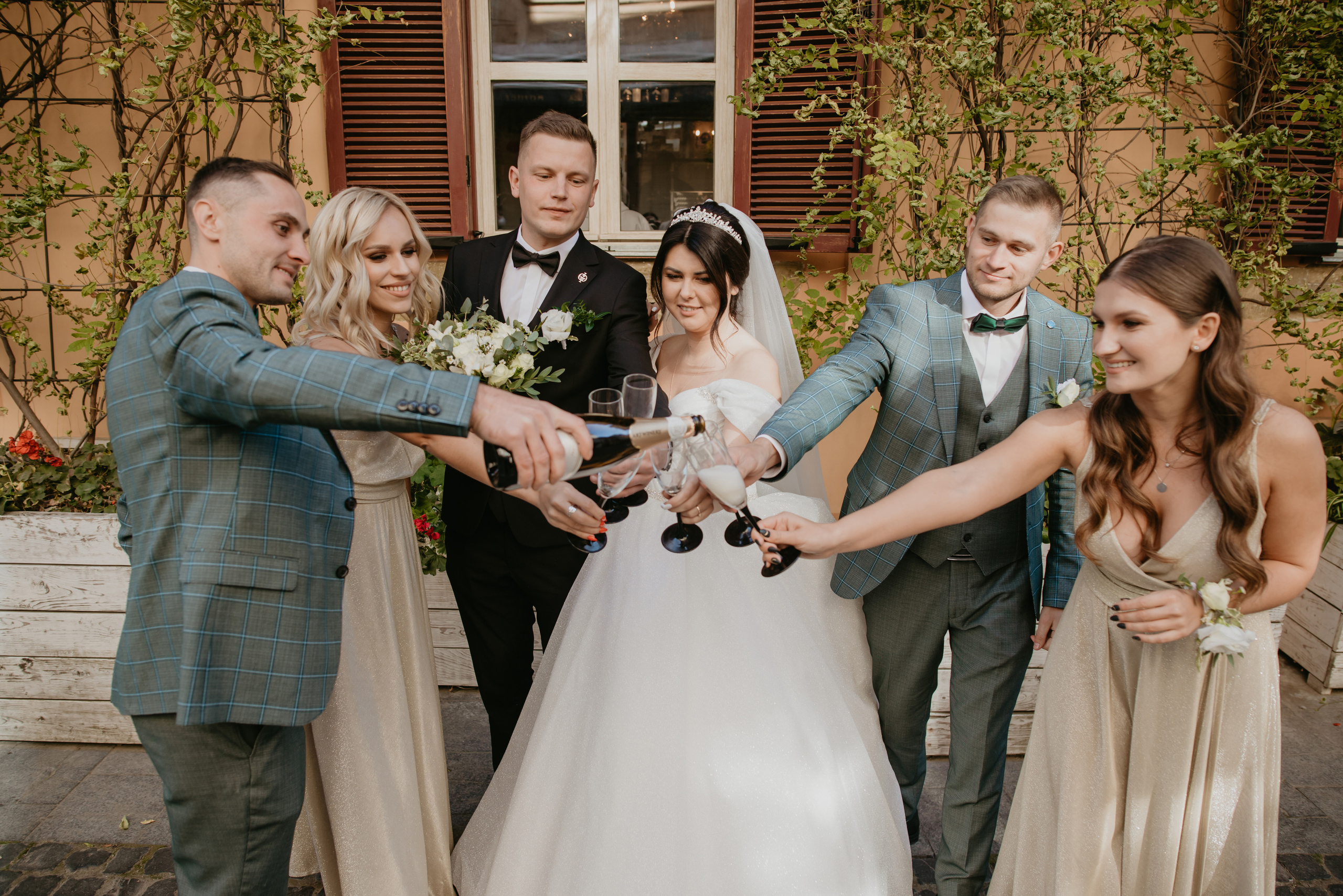 Весільний день Маряни та Володі. Весільний фотограф у Львові Мирон Роксоляна