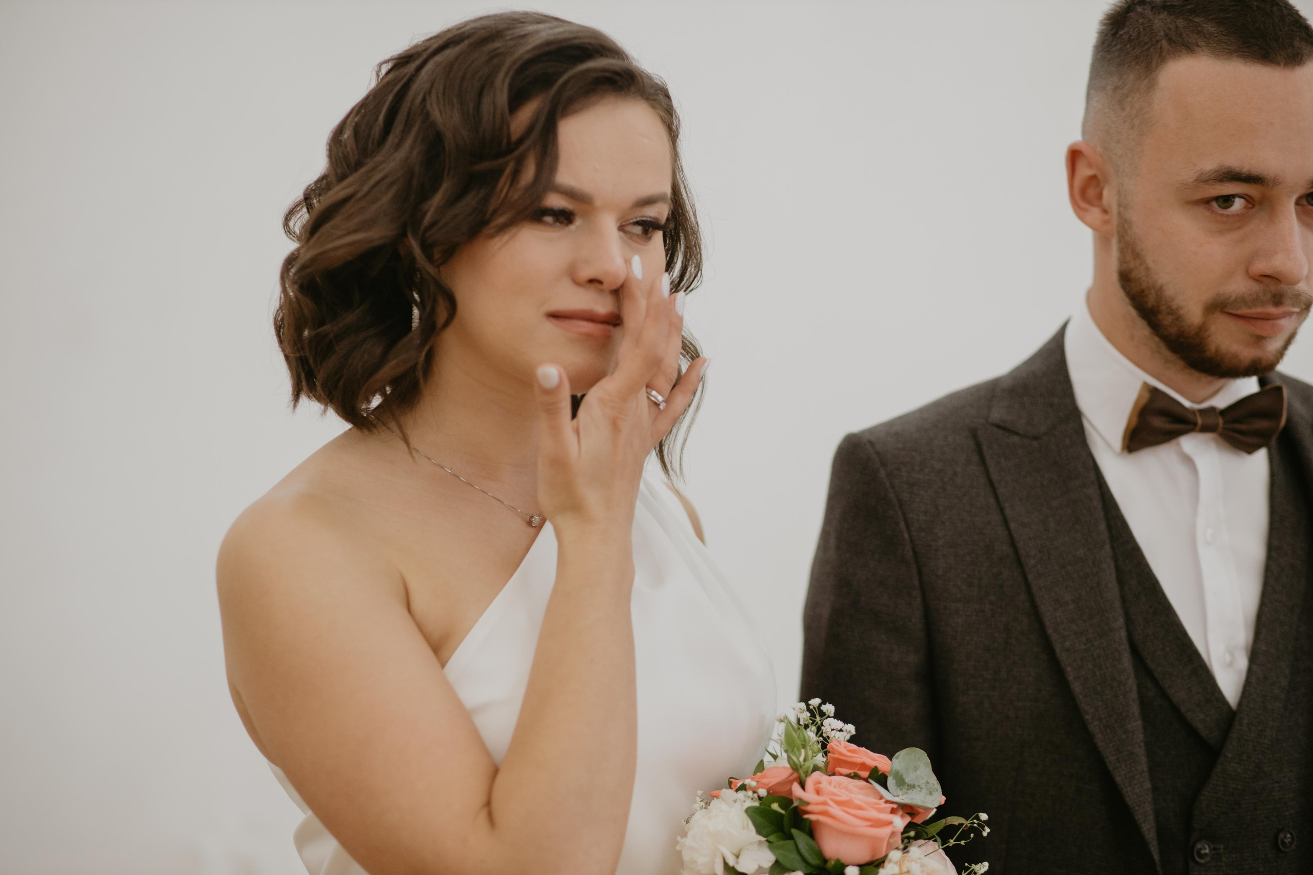 Розпис Уляна і Олег. Весільний фотограф у Львові Мирон Роксоляна