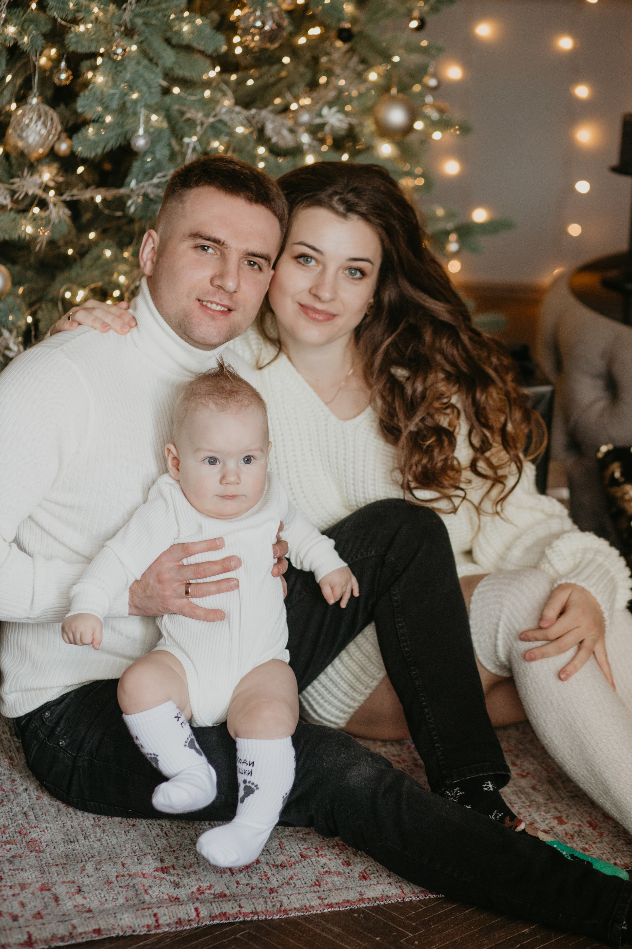 Новорічна сімейна фотосесія Віталік, Вікторія і Мартин. Весільний фотограф у Львові Мирон Роксоляна