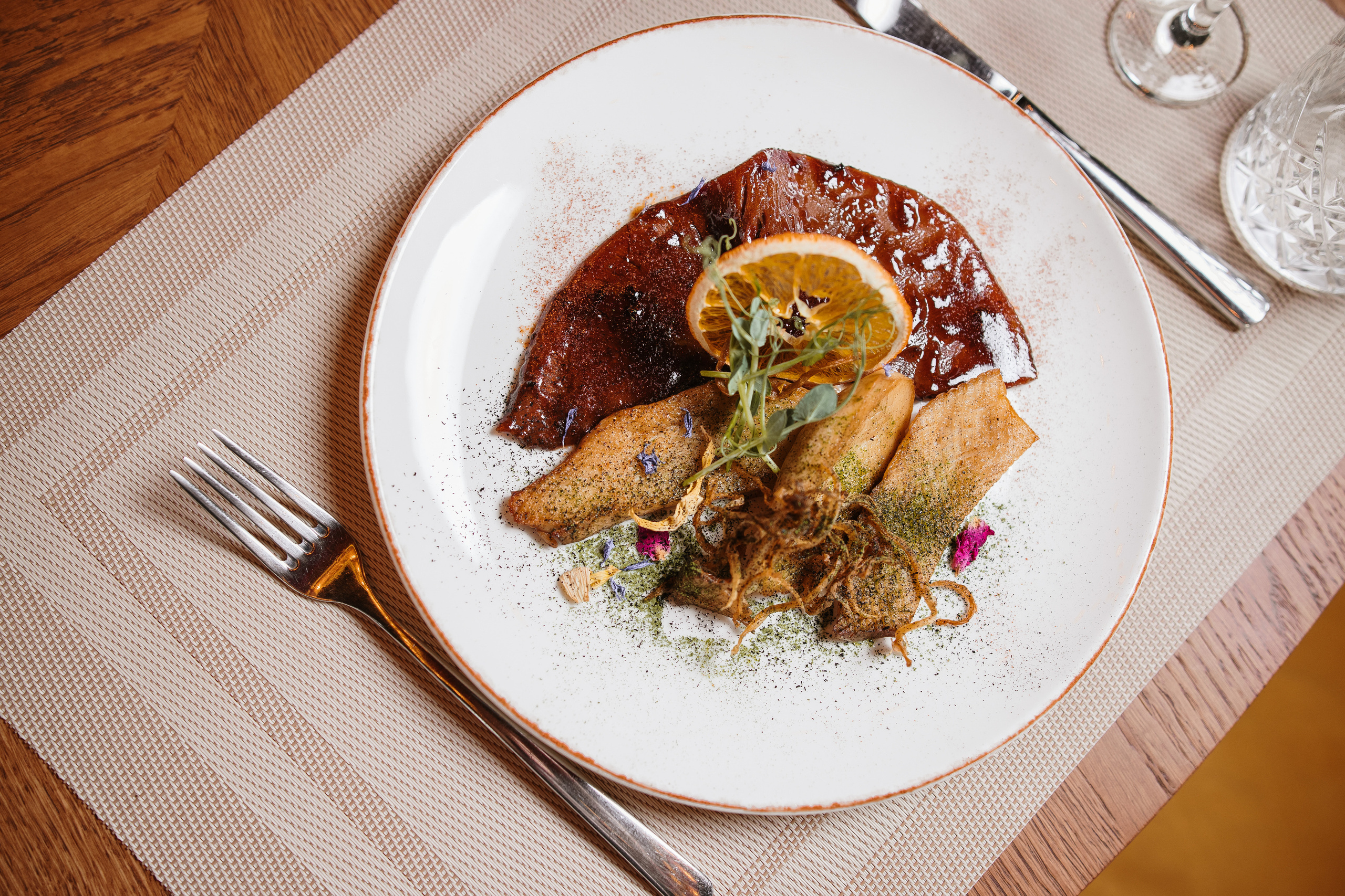 Зйомка меню. Весільний фотограф у Львові Мирон Роксоляна