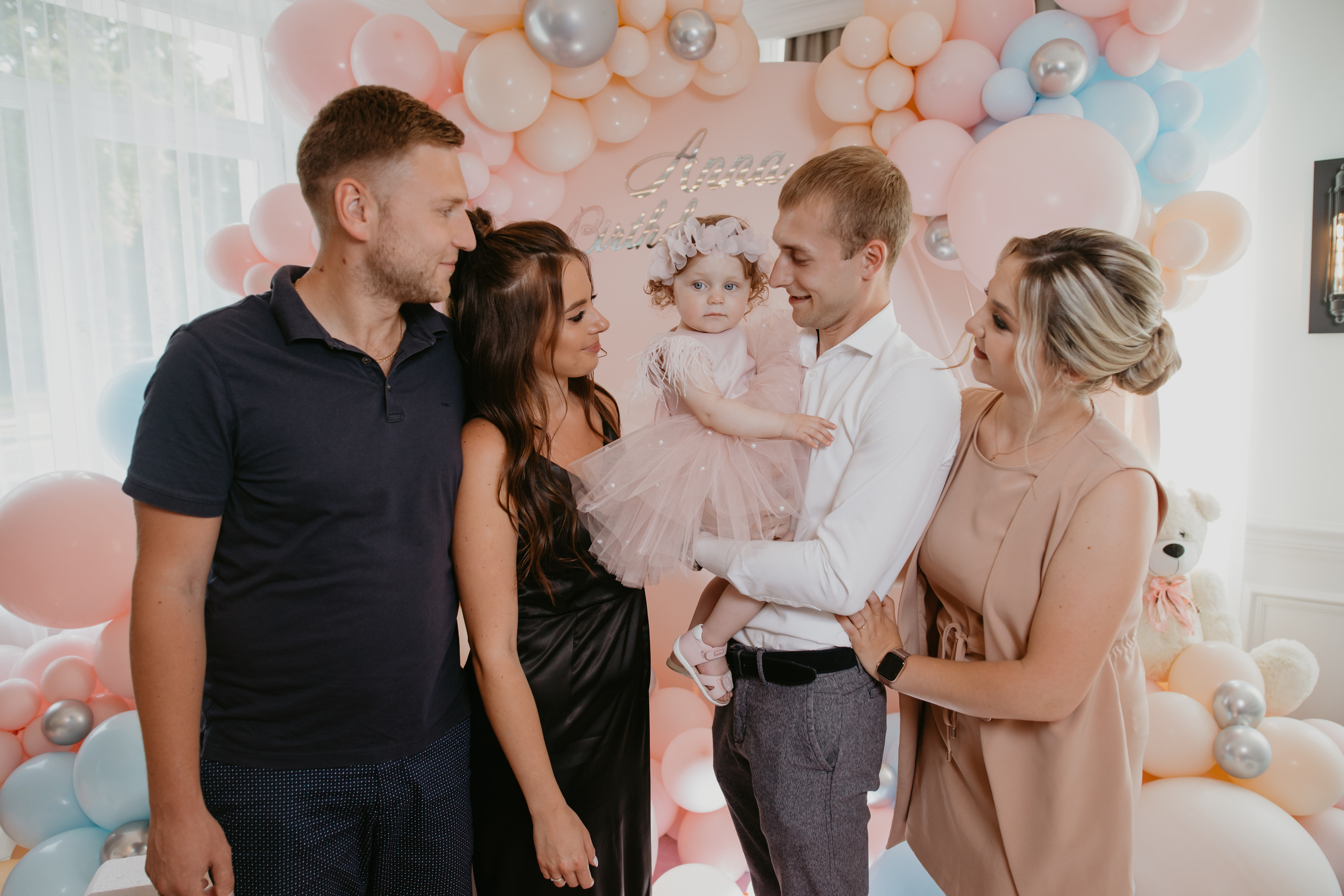 День народження Анна 1 рочок. Весільний фотограф у Львові Мирон Роксоляна