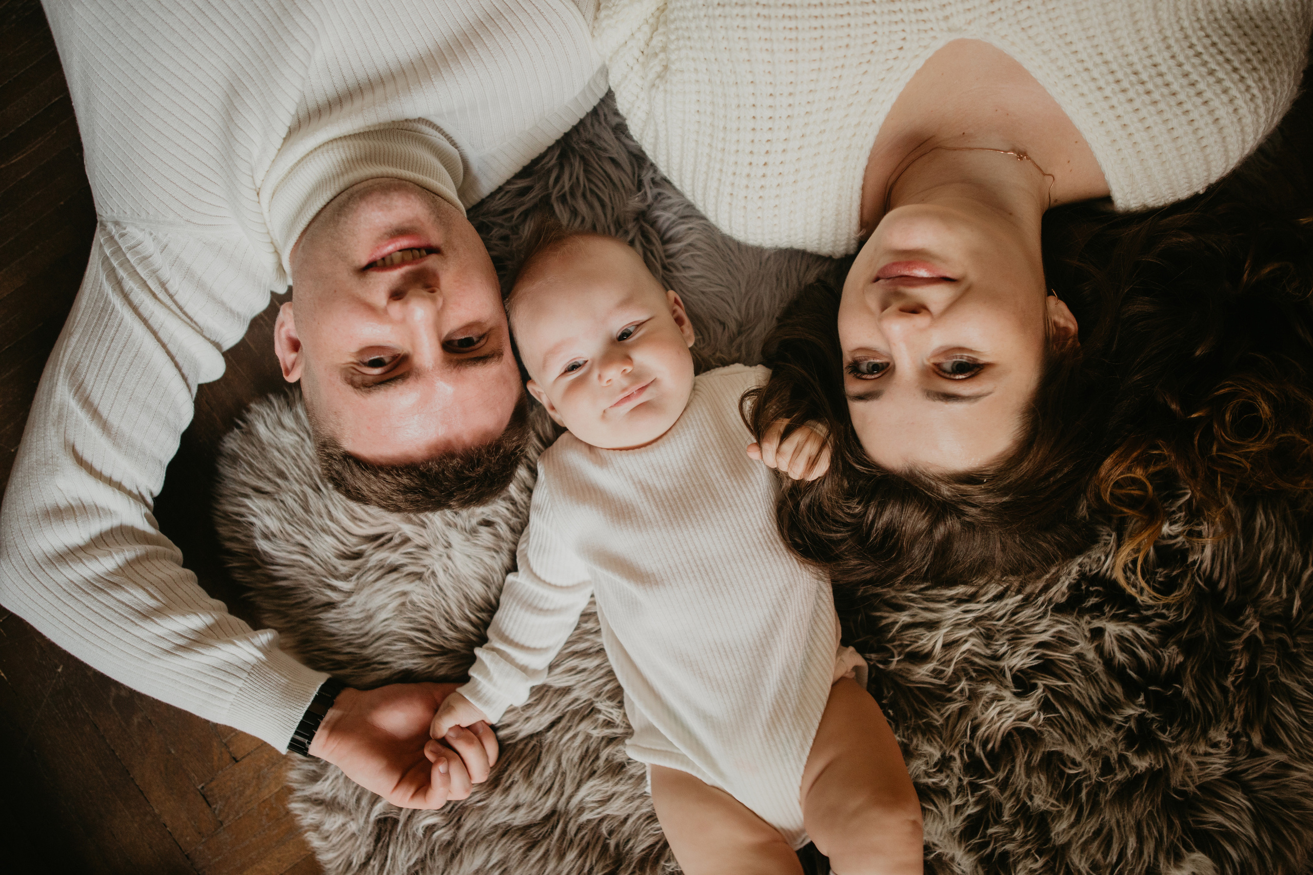 Новорічна сімейна фотосесія Віталік, Вікторія і Мартин. Весільний фотограф у Львові Мирон Роксоляна