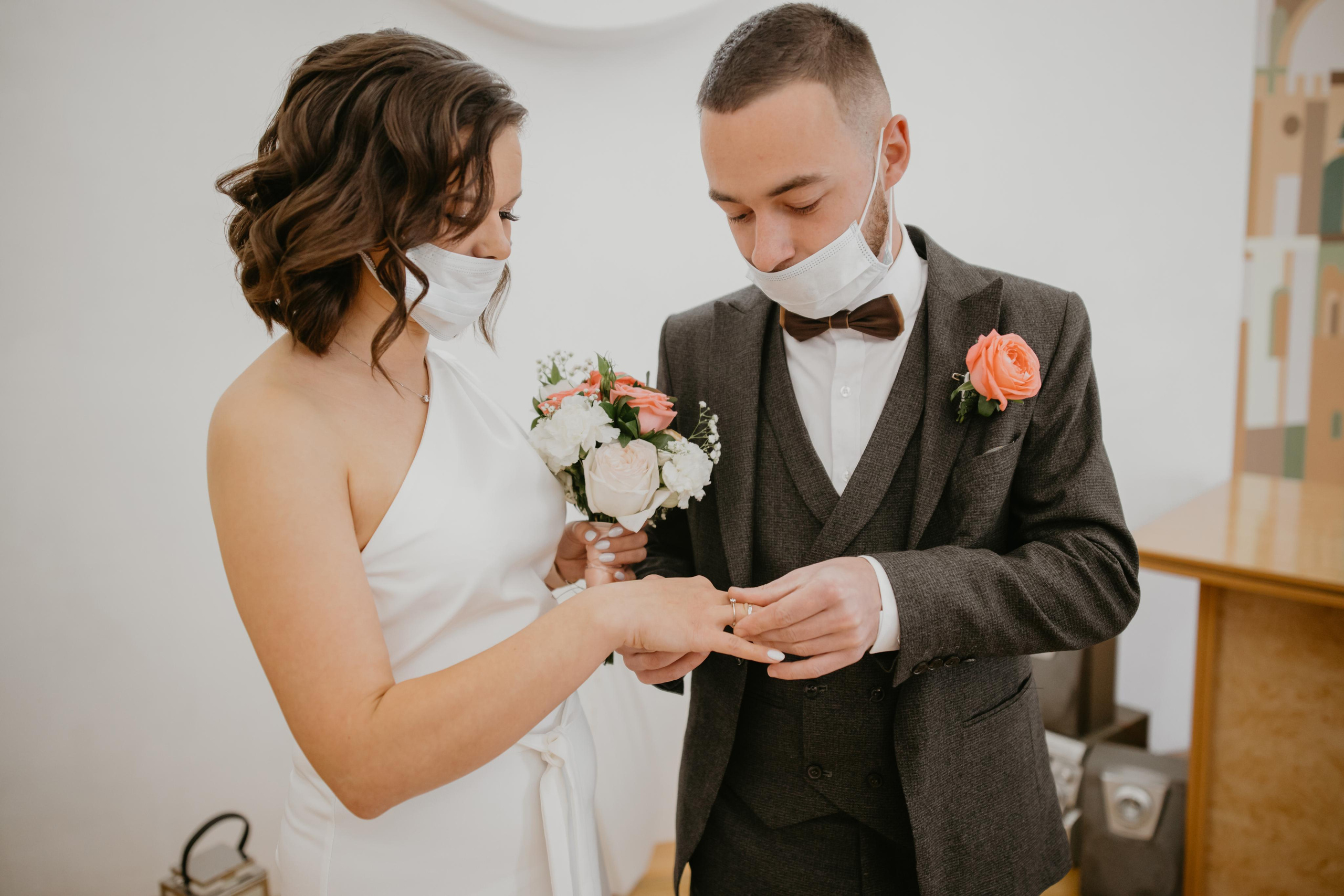 Розпис Уляна і Олег. Весільний фотограф у Львові Мирон Роксоляна