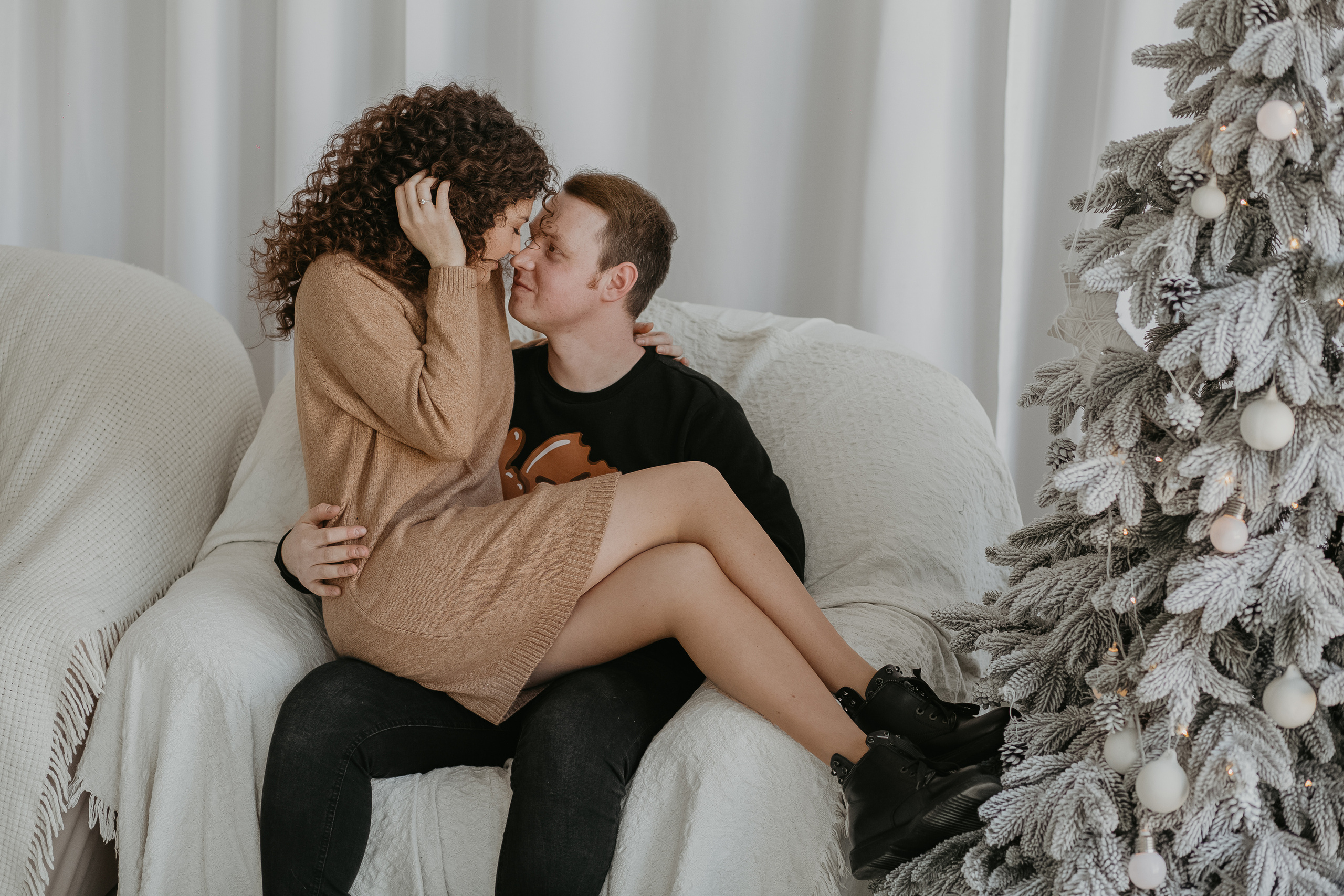 Новорічна зйомка Марта та Андрій. Весільний фотограф у Львові Мирон Роксоляна