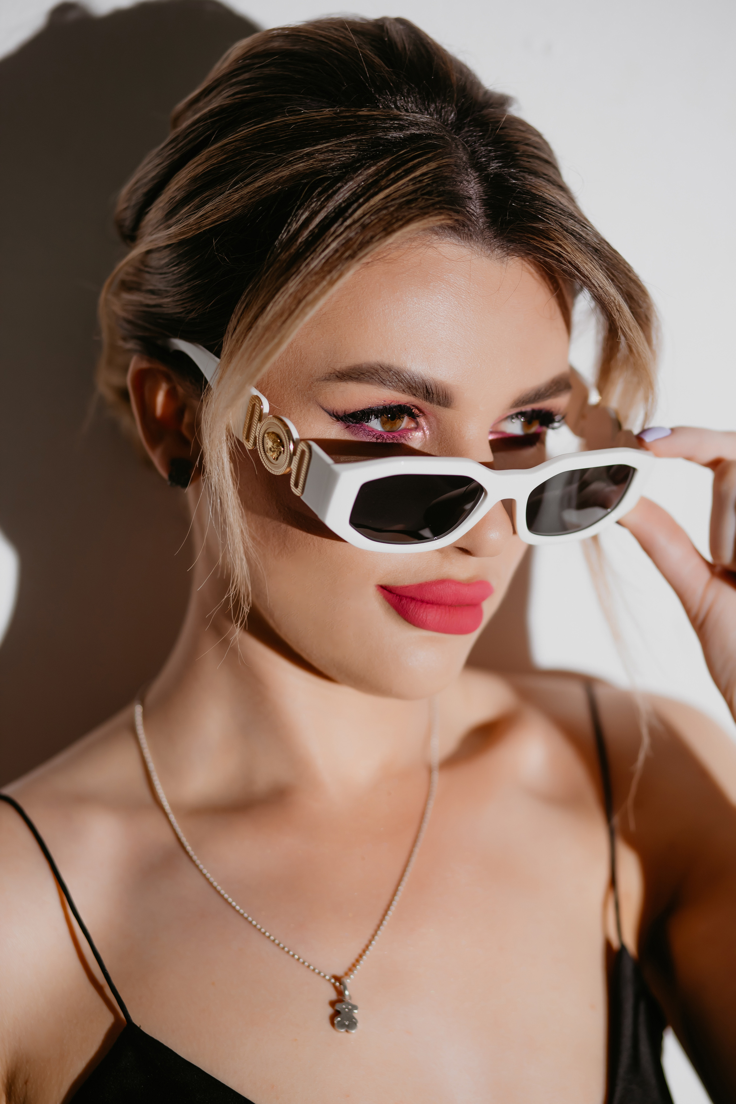 Контент для косметолога. Весільний фотограф у Львові Мирон Роксоляна