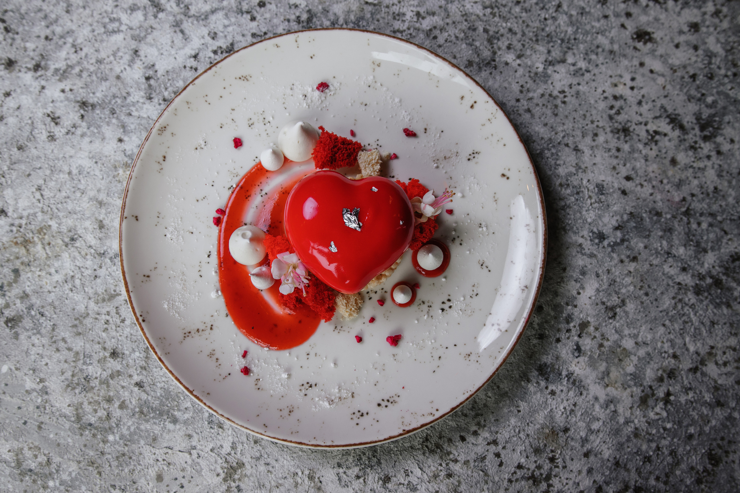 Десерти. Весільний фотограф у Львові Мирон Роксоляна