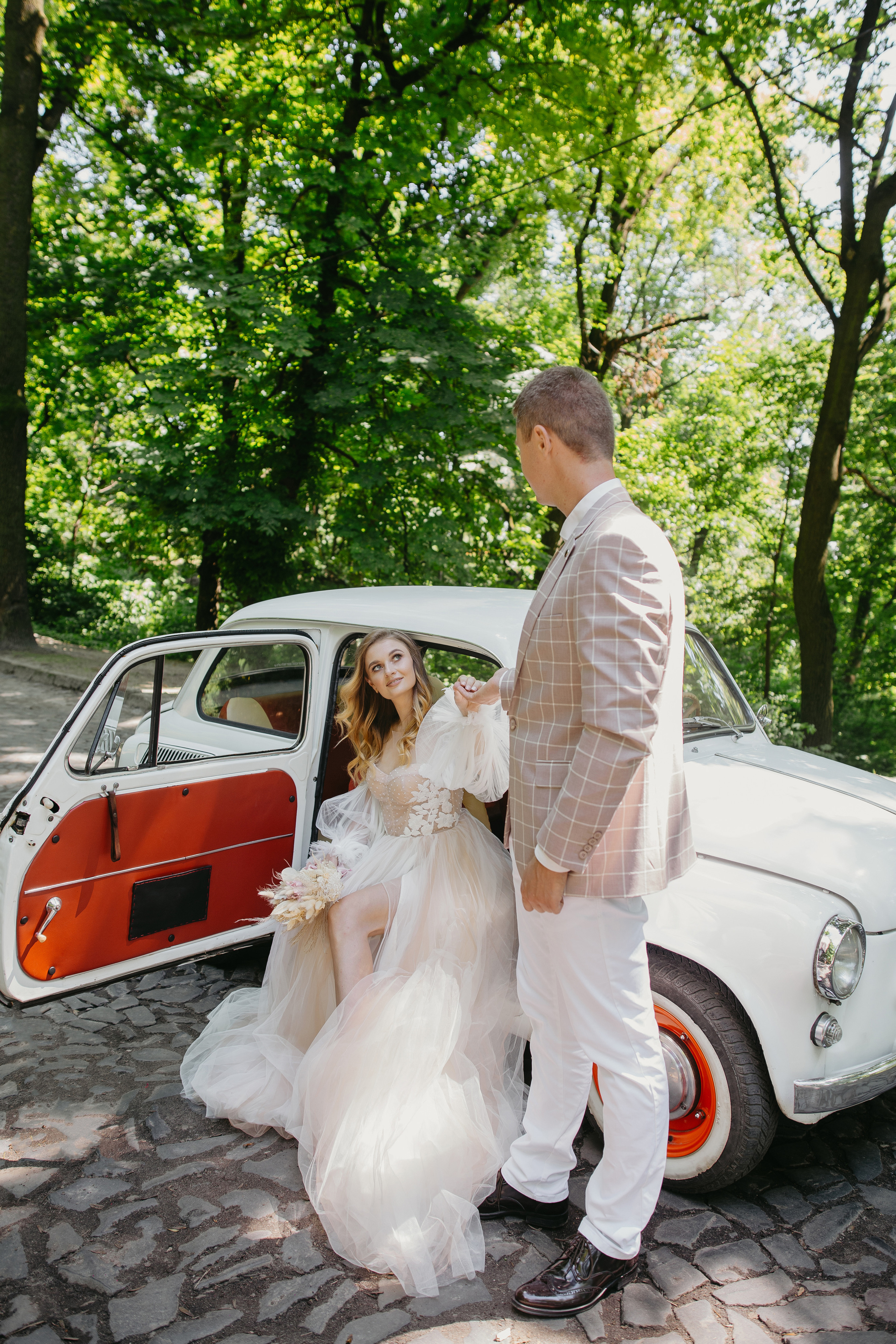 Дозйомка Таня і Олег. Весільний фотограф у Львові Мирон Роксоляна