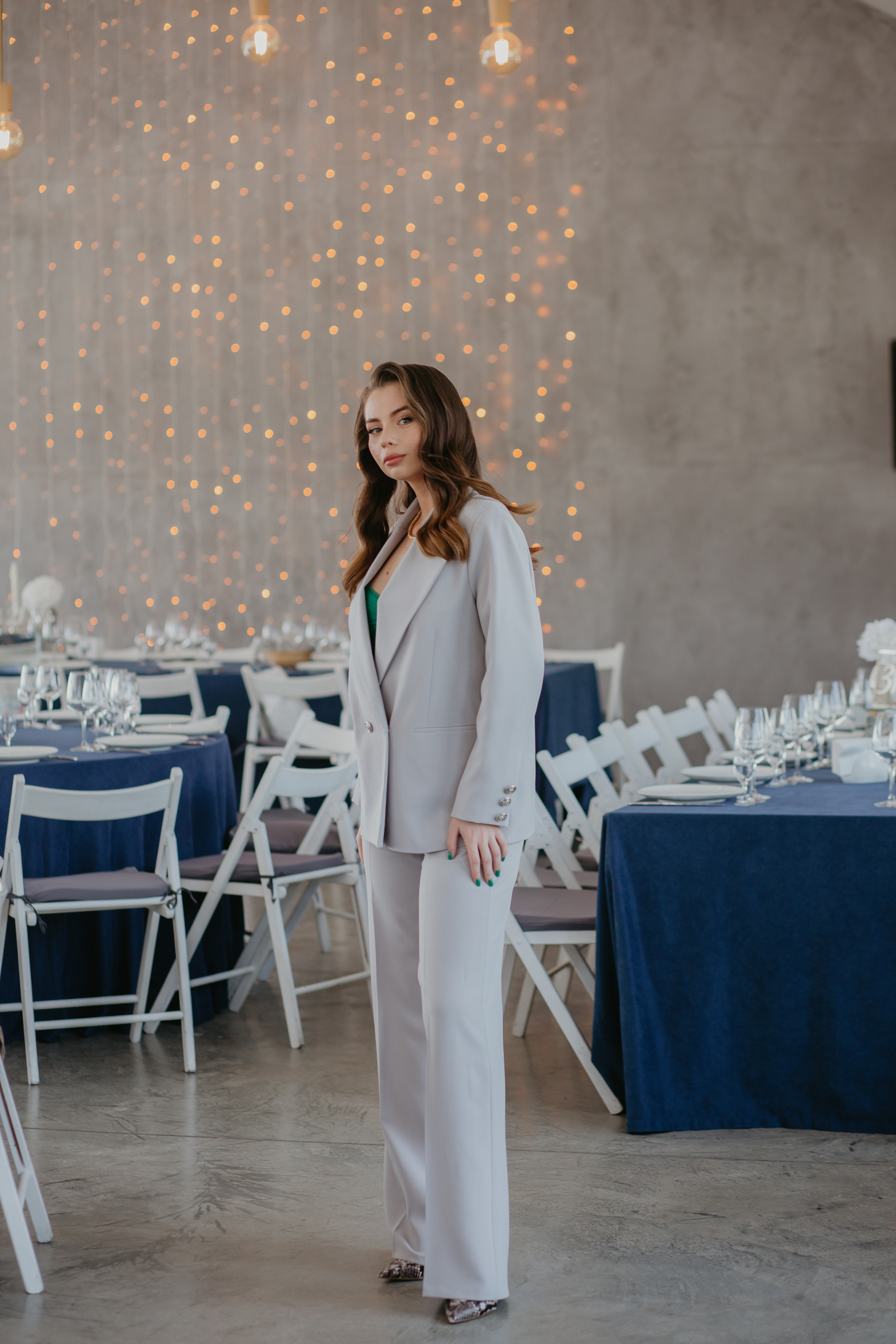 Випукний ЛНМУ ім. Данила Галицького. Весільний фотограф у Львові Мирон Роксоляна