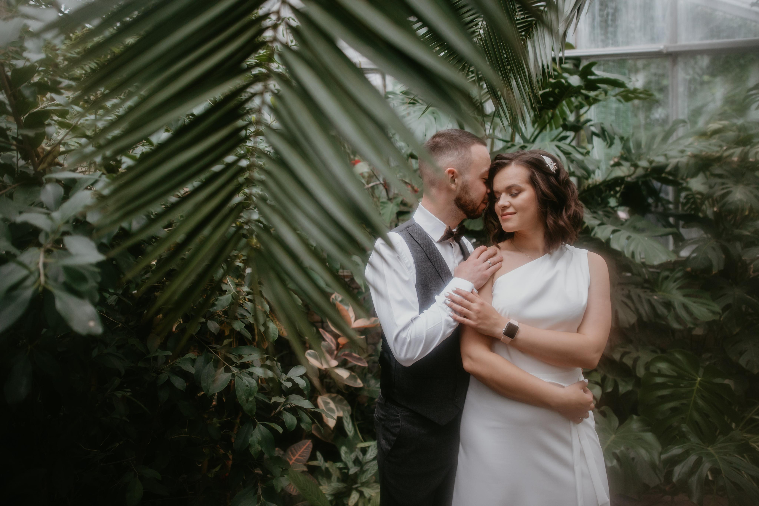 Розпис Уляна і Олег. Весільний фотограф у Львові Мирон Роксоляна