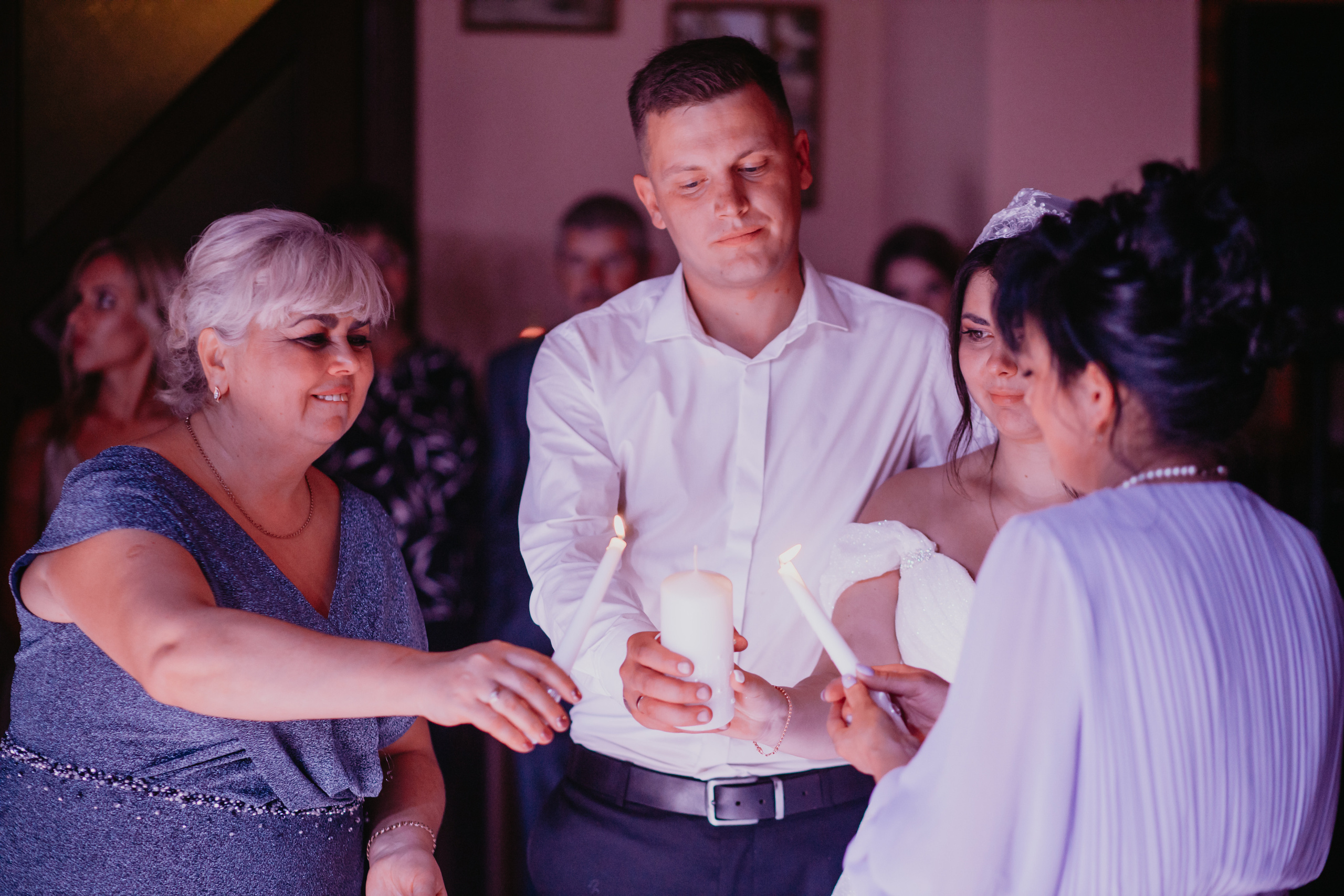 Весільний день Маряни та Володі. Весільний фотограф у Львові Мирон Роксоляна