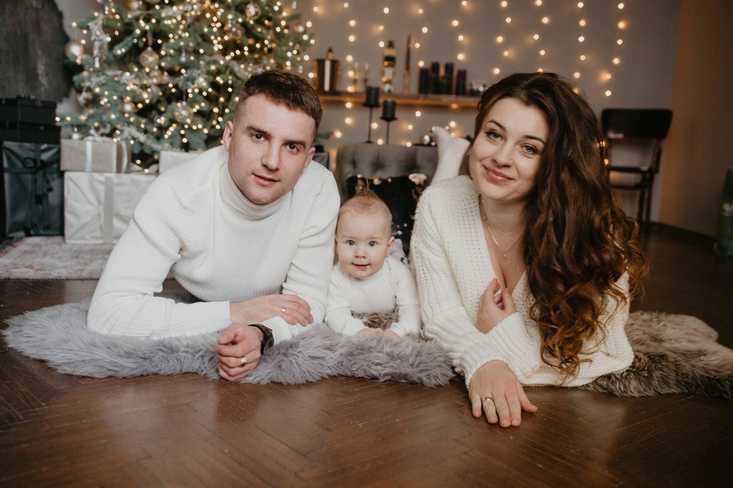 Новорічна сімейна фотосесія Віталік, Вікторія і Мартин. Весільний фотограф у Львові Мирон Роксоляна