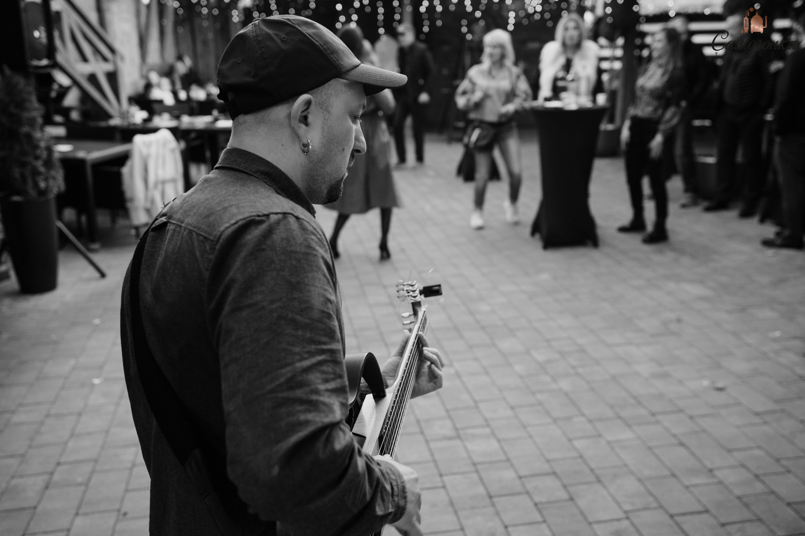 Репортаж із фестивалю самогонки. Весільний фотограф у Львові Мирон Роксоляна