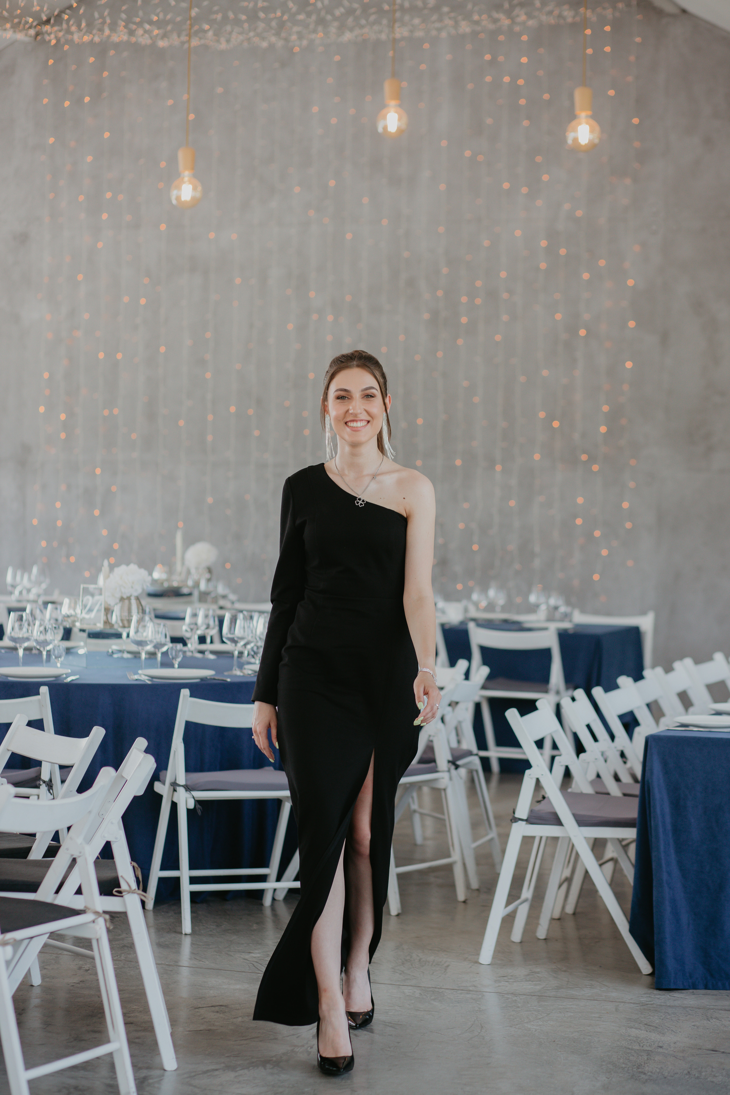 Випукний ЛНМУ ім. Данила Галицького. Весільний фотограф у Львові Мирон Роксоляна