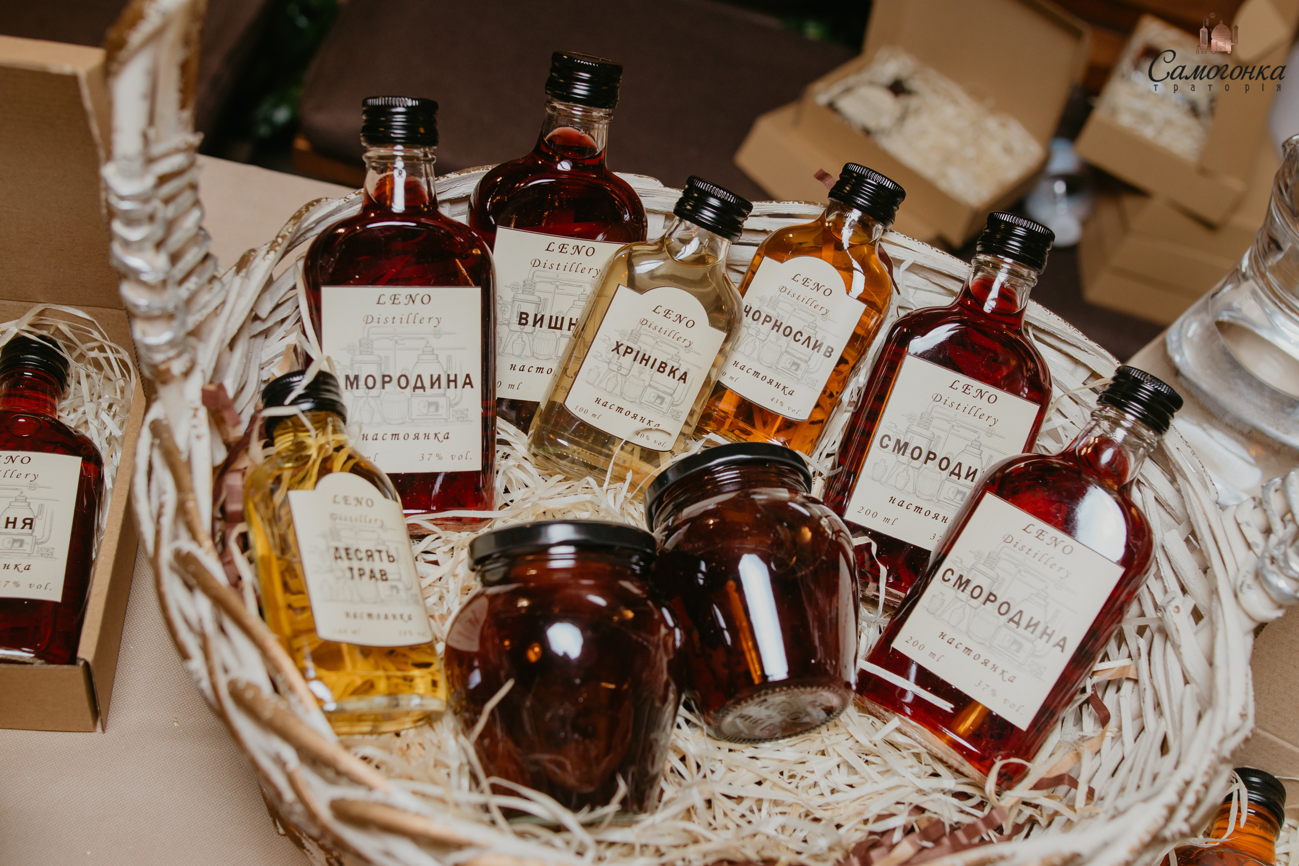 Репортаж із фестивалю самогонки. Весільний фотограф у Львові Мирон Роксоляна