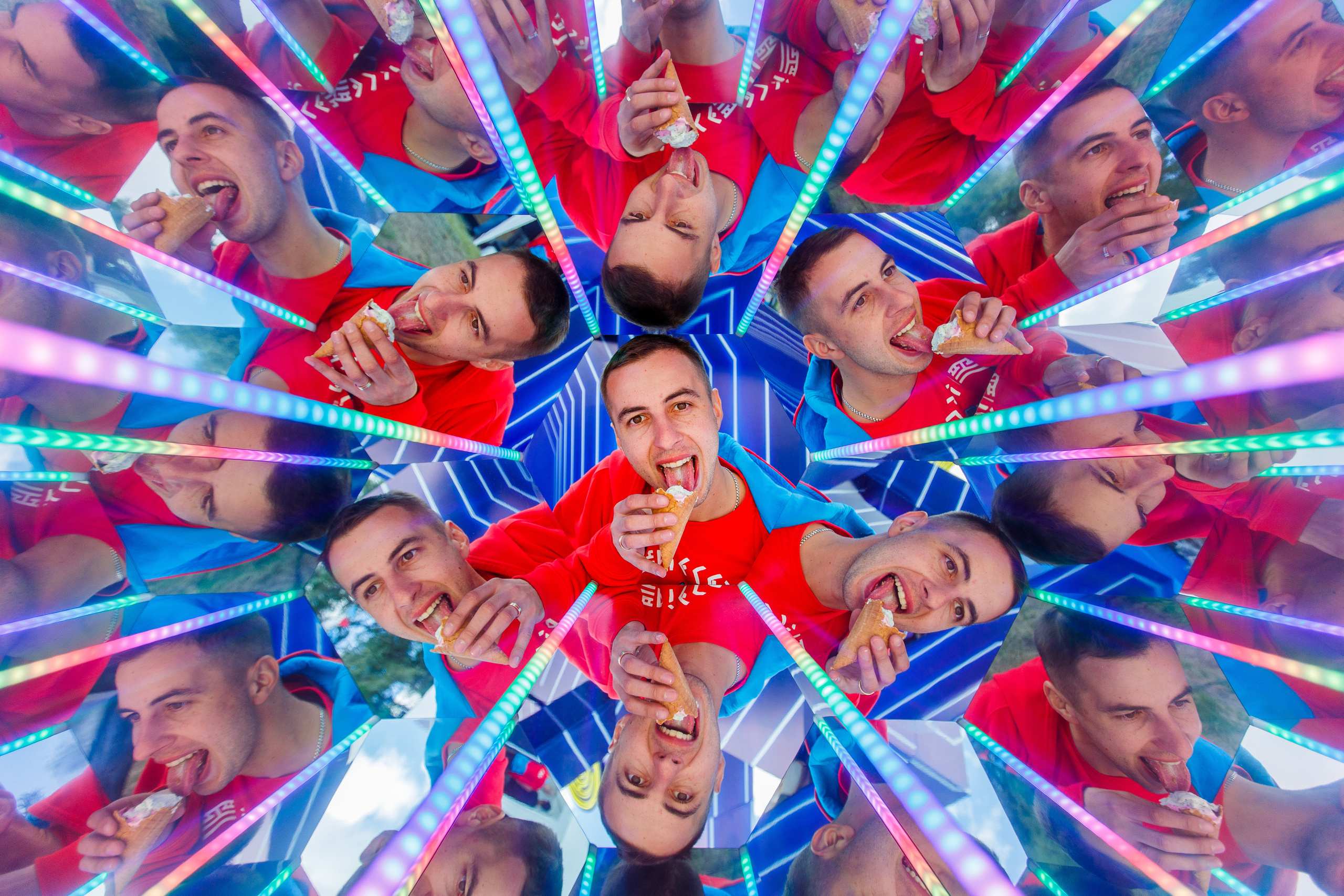 NIX (04.09.2021). Аренды интерактивных фотозон в Харькове